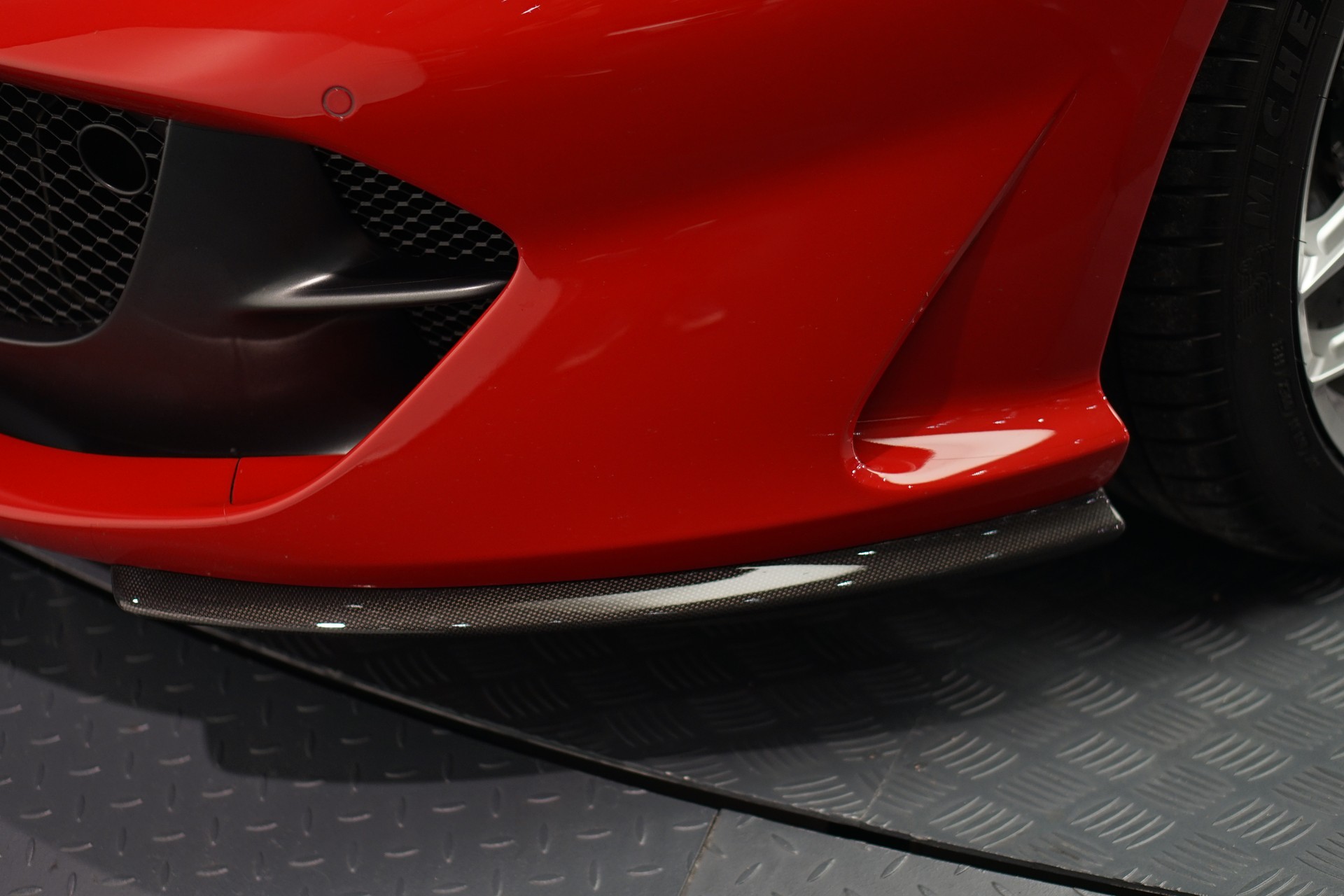 FERRARI 812 Superfast *NOVITEC* *Garantie* *CH-Fahrzeug*-image-42