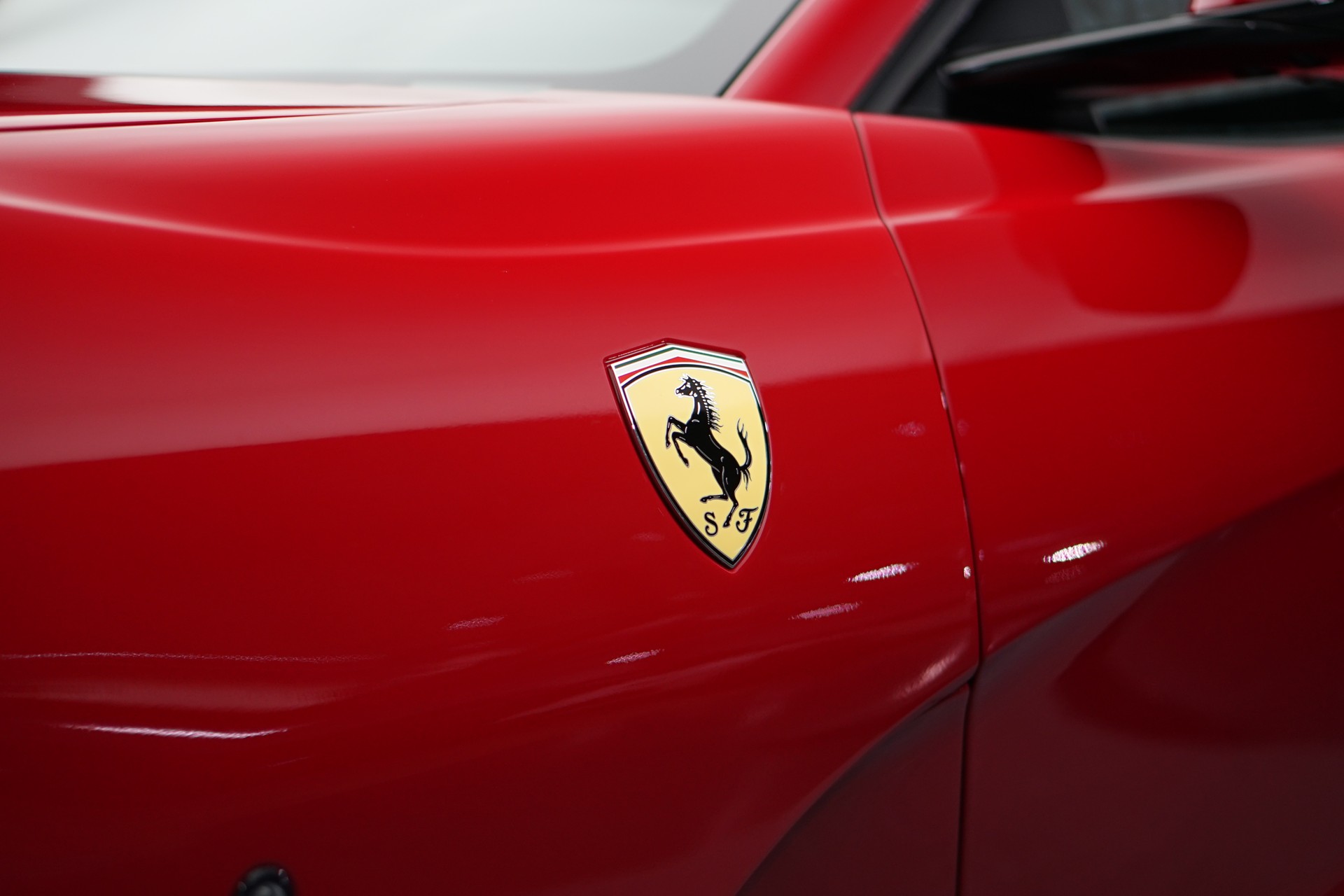 FERRARI 812 Superfast *NOVITEC* *Garantie* *CH-Fahrzeug*-image-41