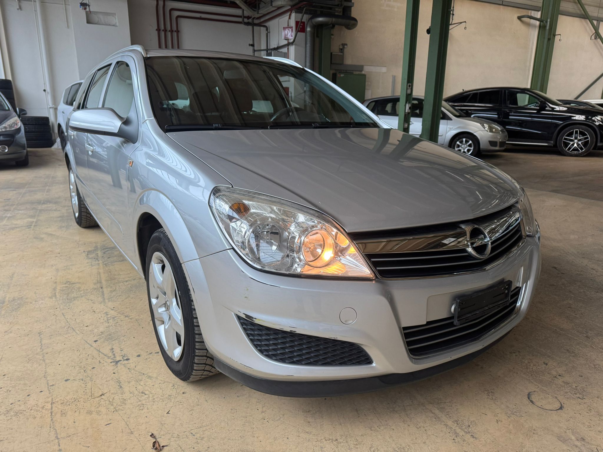 Car photo