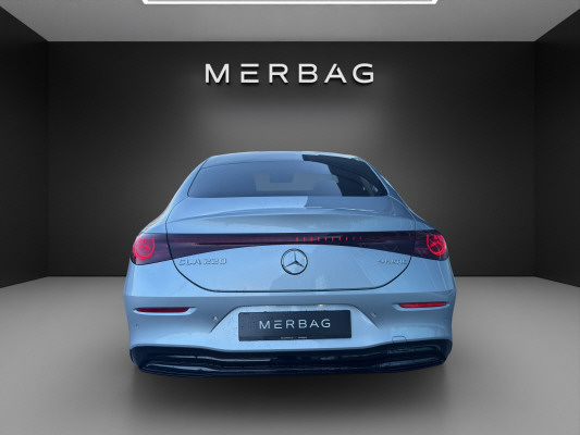 MERCEDES-BENZ CLA 220 8G-DCT 4Matic-image-4