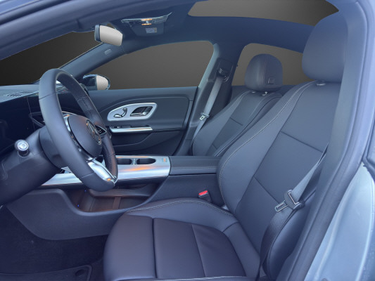 MERCEDES-BENZ CLA 220 8G-DCT 4Matic-image-6