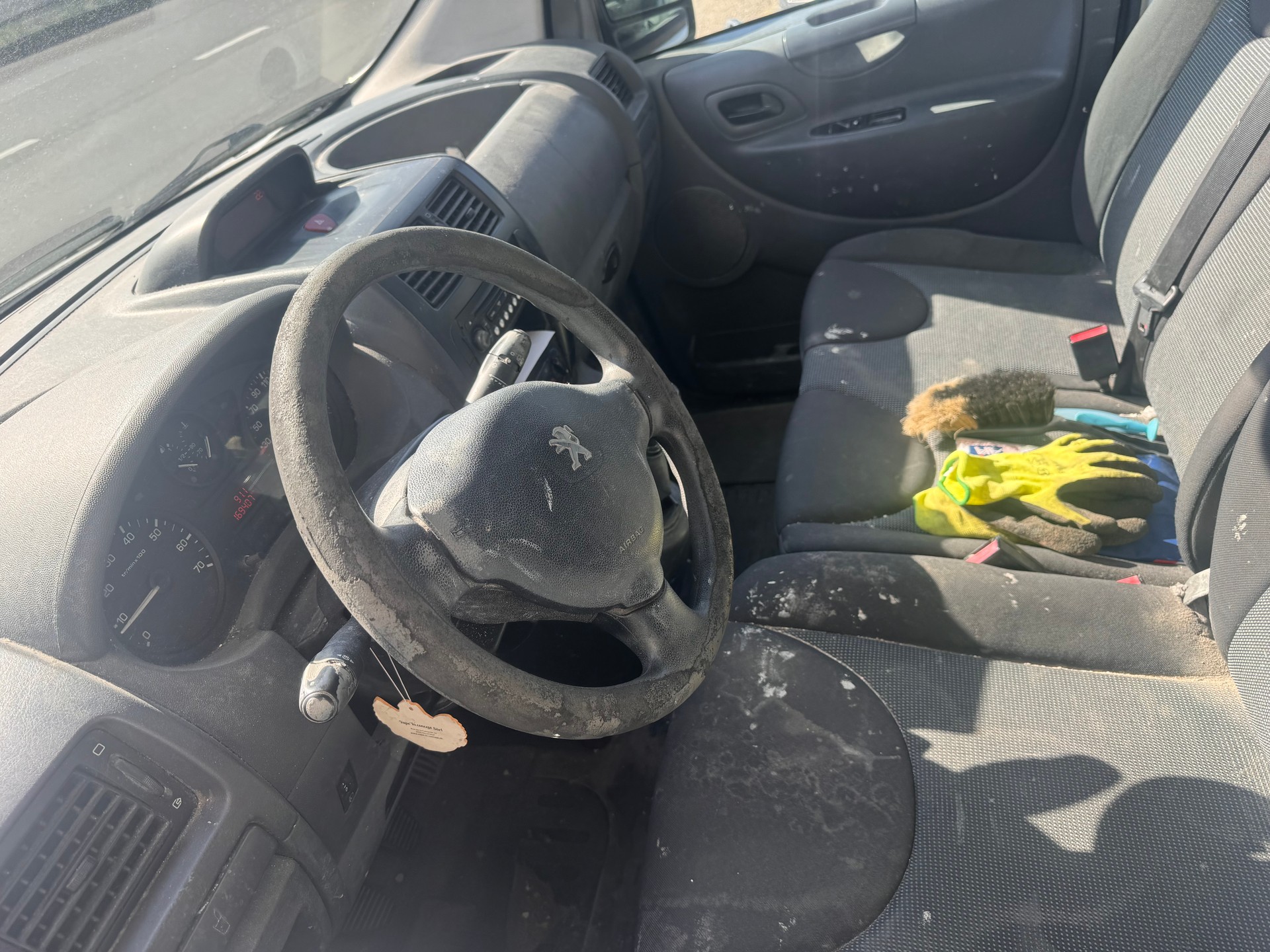 PEUGEOT Expert 2.0 HDi 227 L1H1-image-5