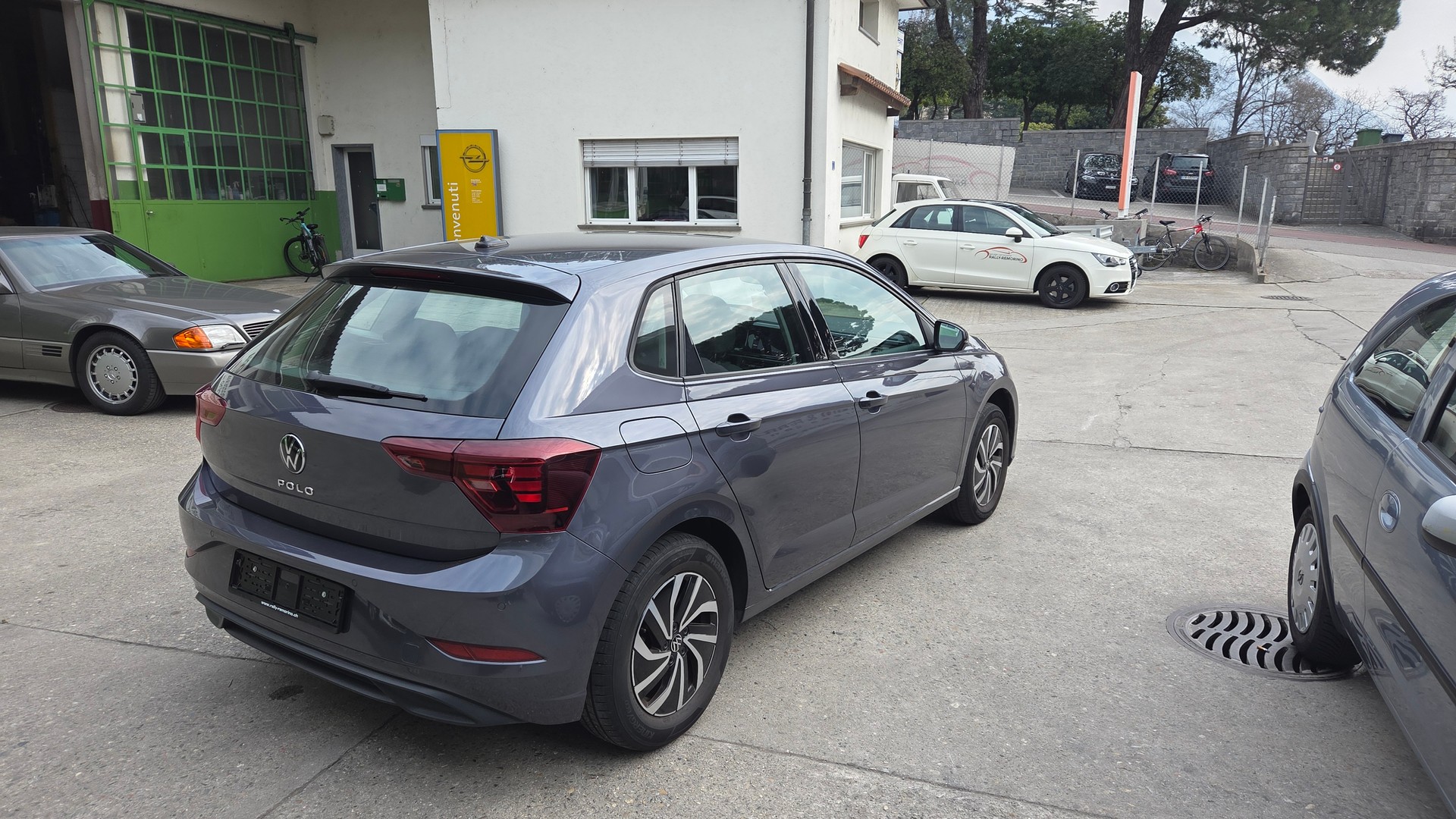 VW Polo 1.0 TSI 110 Life DSG-showroom-element-2