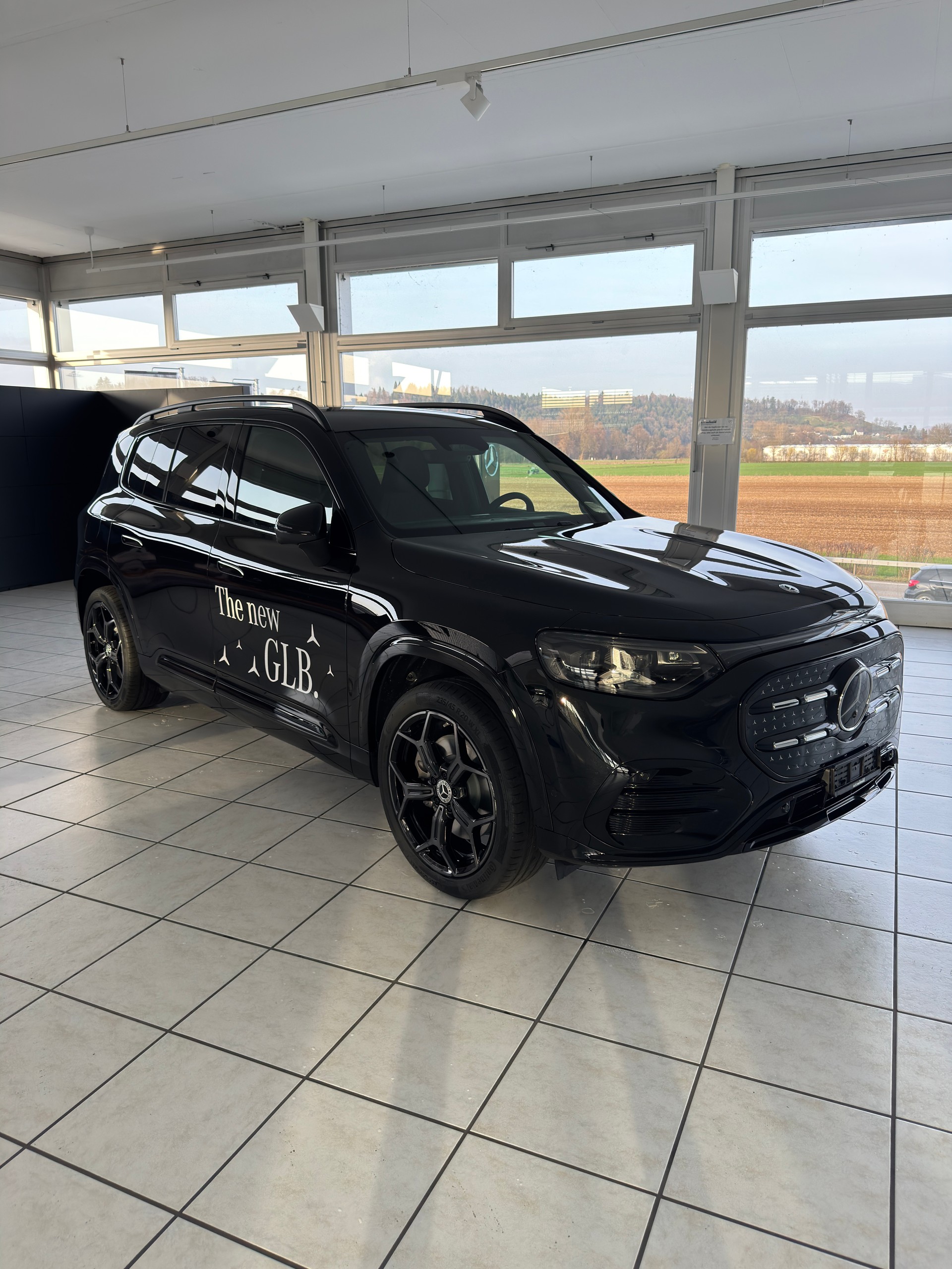 MERCEDES-BENZ GLB 350 4MATIC EQ-image-0