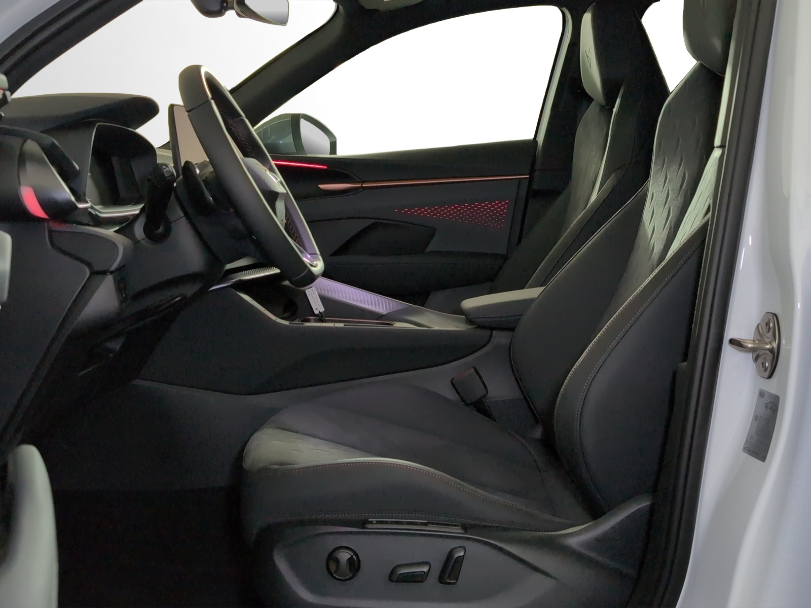 CUPRA Terramar 1.5 eHybrid DSG VZ-image-5