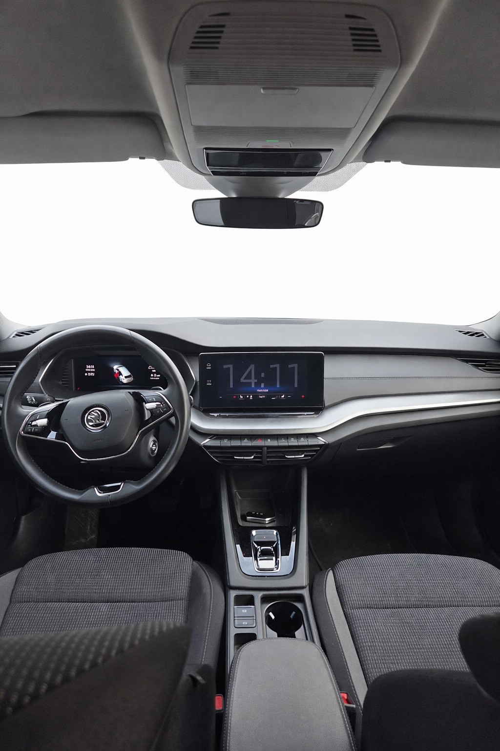 SKODA Octavia Combi 2.0 TDI DSG Ambition-image-4