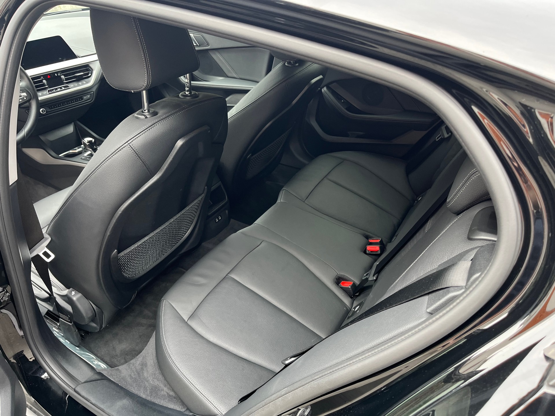BMW 118i Steptronic-image-9