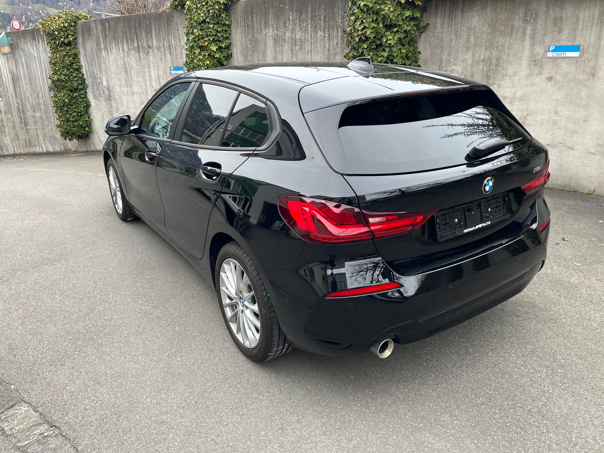 BMW 118i Steptronic-image-3