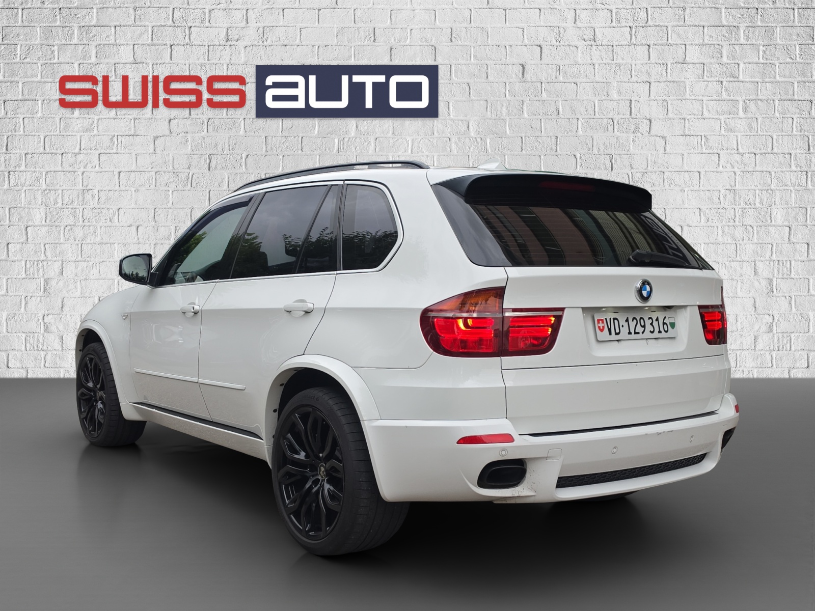 BMW X5 xDrive 40d Steptronic M-Sportpaket-image-5
