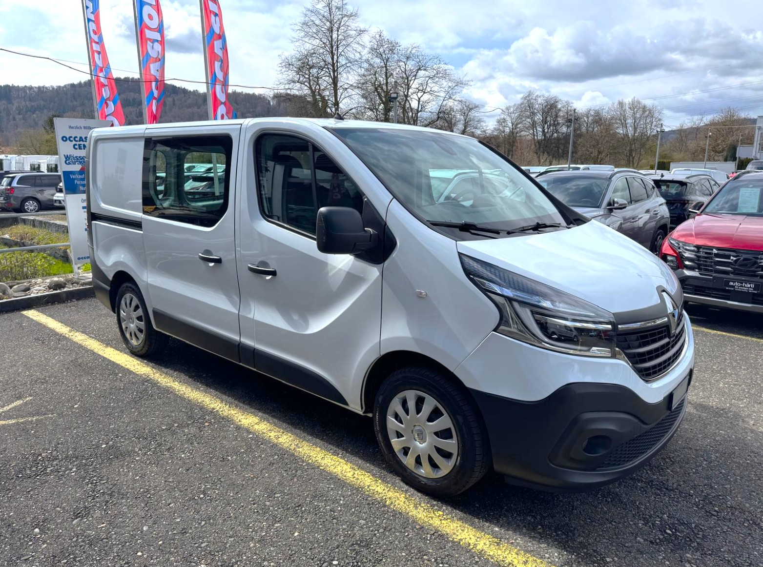 RENAULT Trafic Ene dCi120 2.0 Bus L1H1-image-9