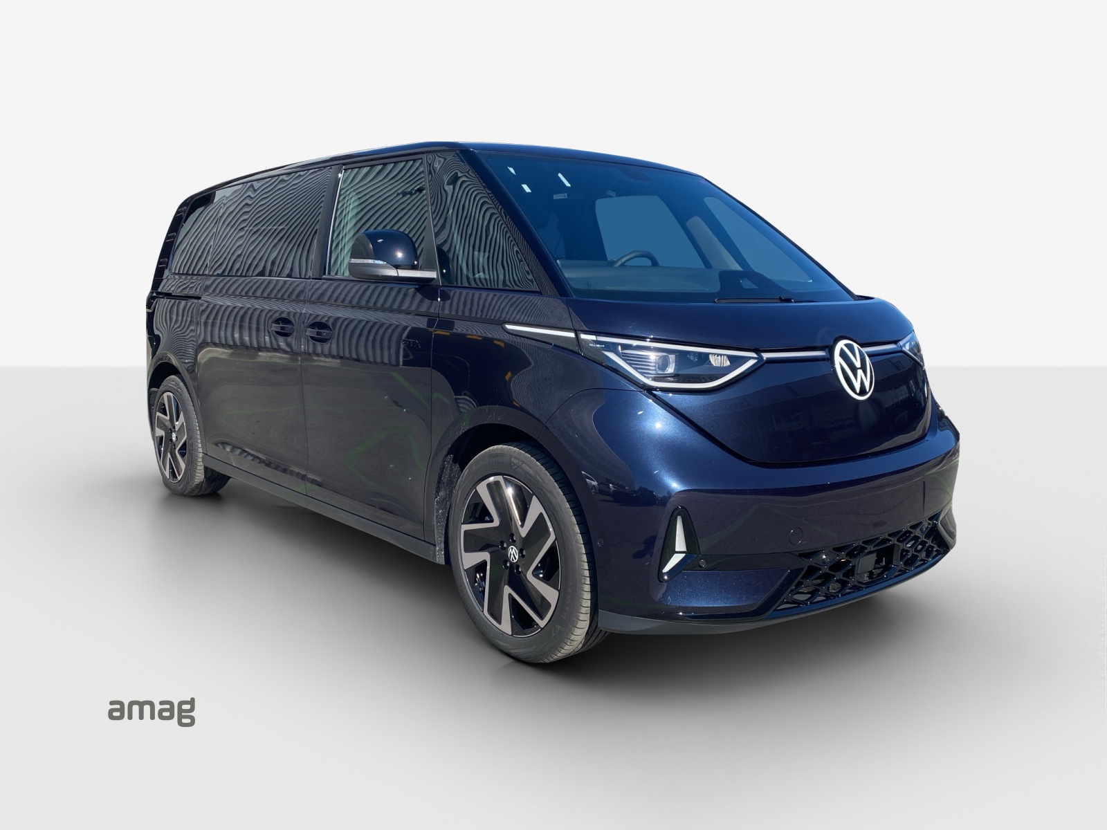 VW ID.Buzz LWB GTX 4 Motion-image-5