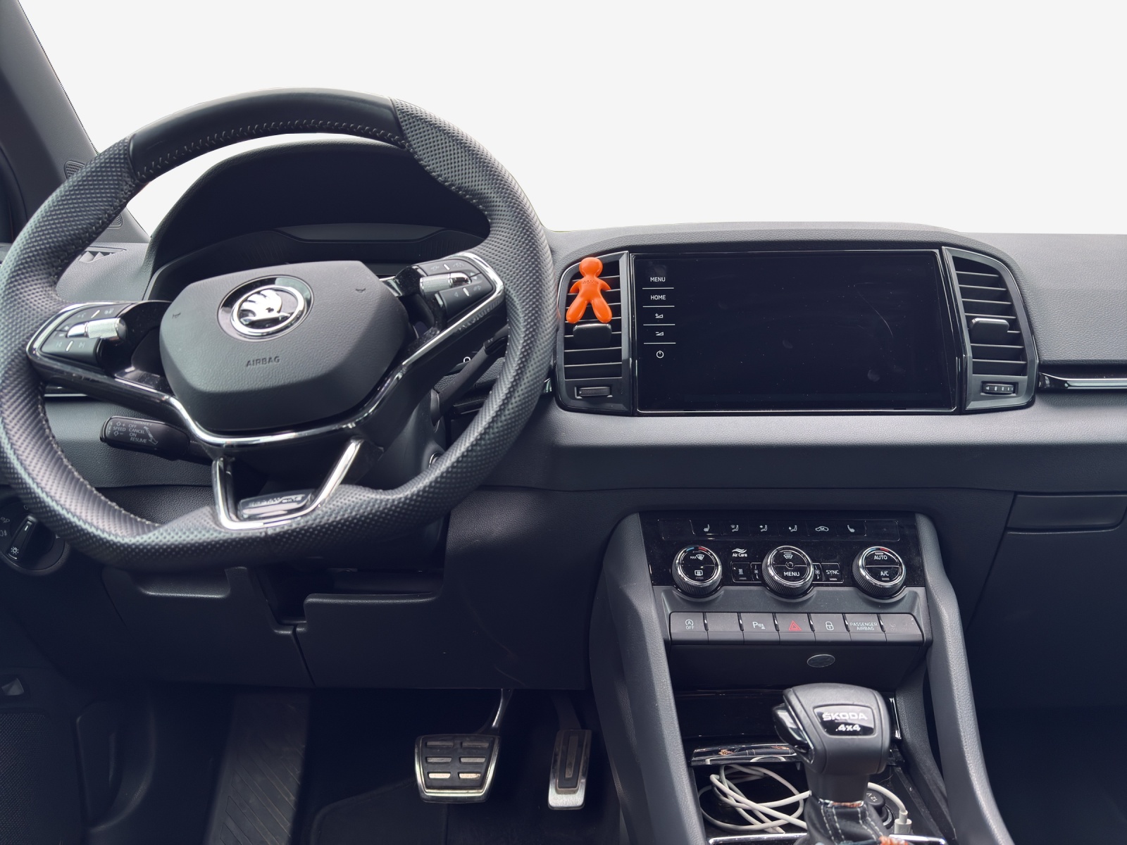SKODA Karoq 2.0 TSI SportLine 4x4 DSG-image-8