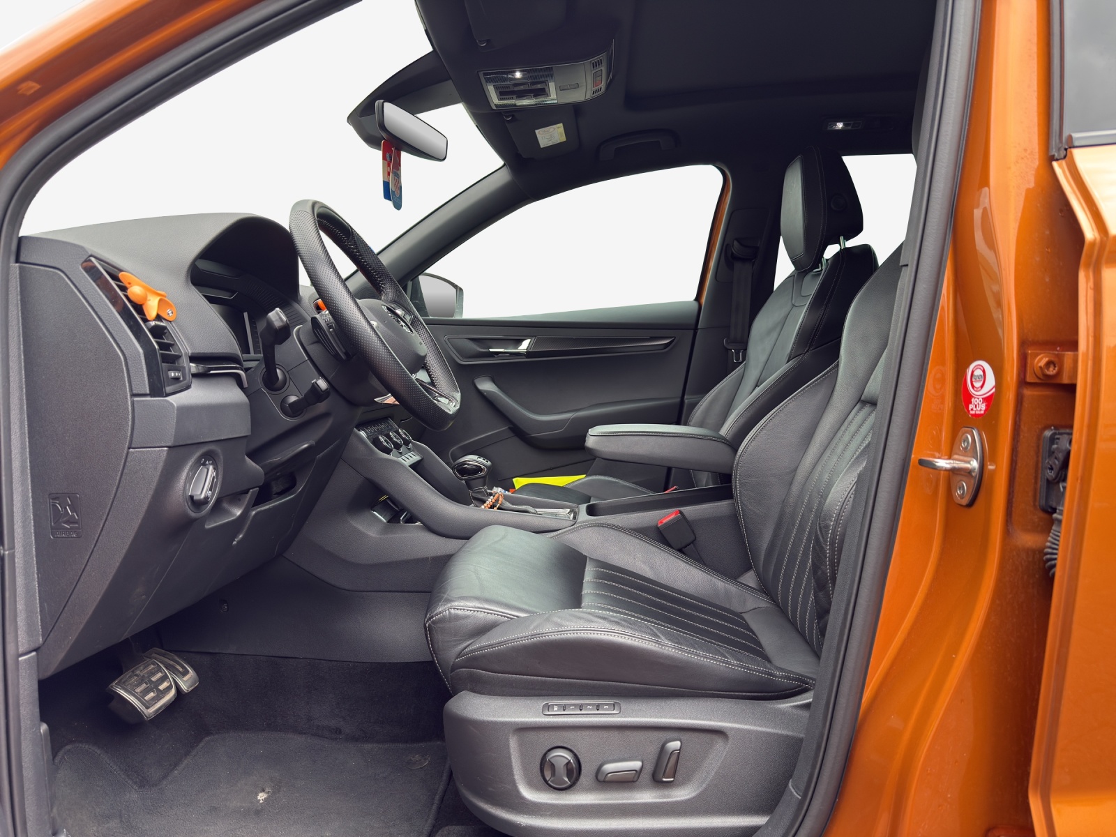 SKODA Karoq 2.0 TSI SportLine 4x4 DSG-image-7