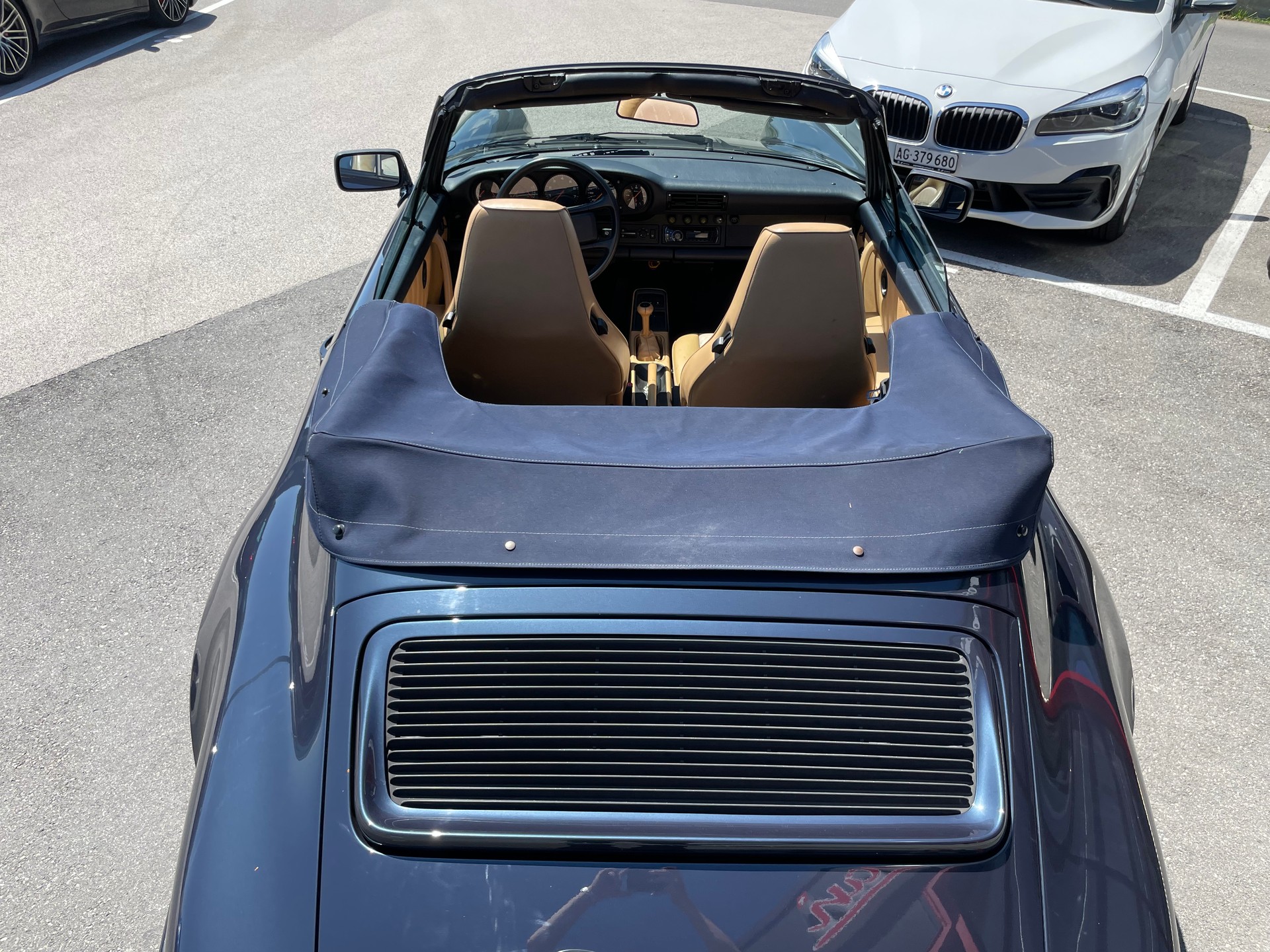 PORSCHE 911 Carrera 2 Cabrio-image-4