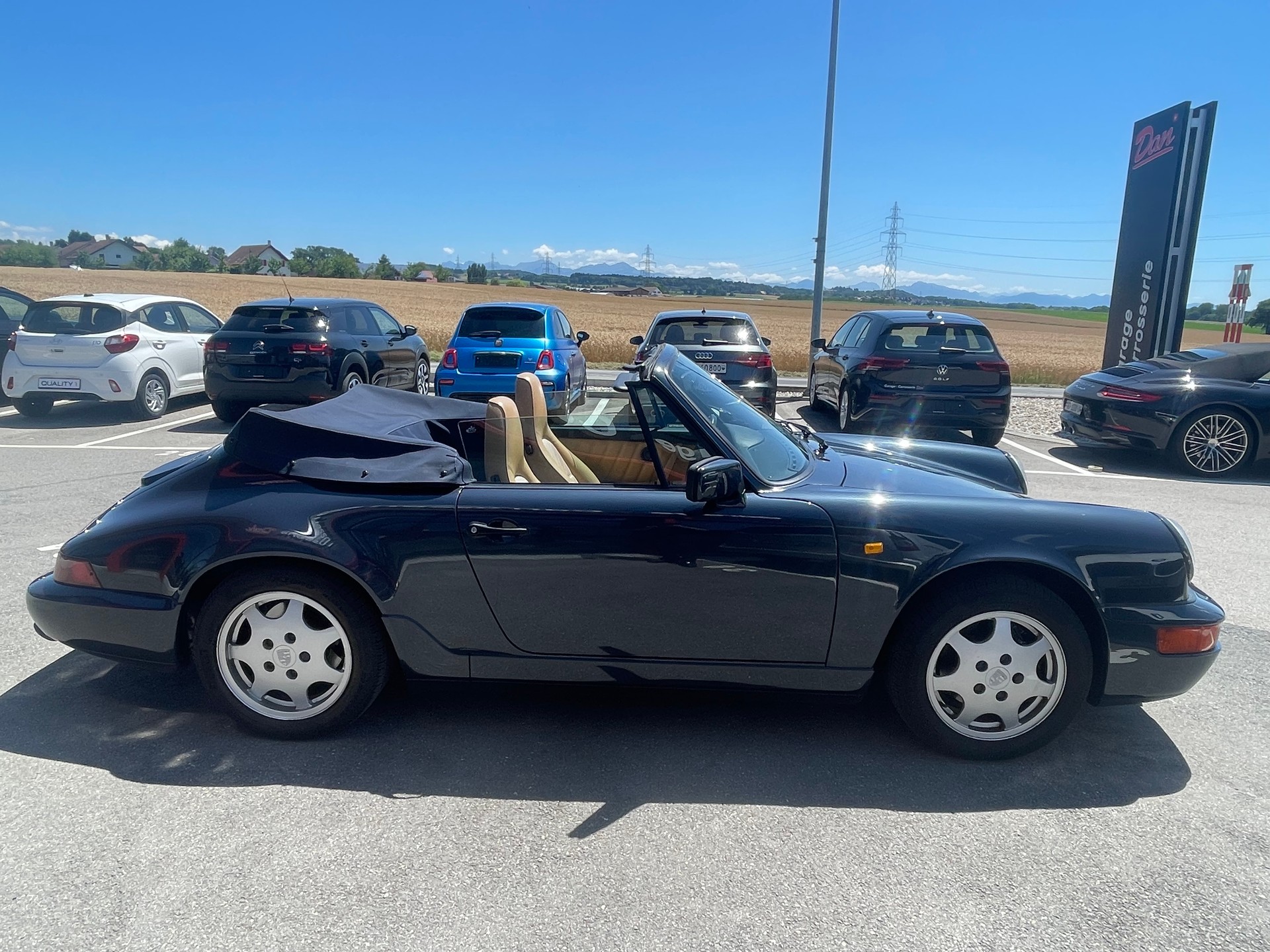 PORSCHE 911 Carrera 2 Cabrio-image-2