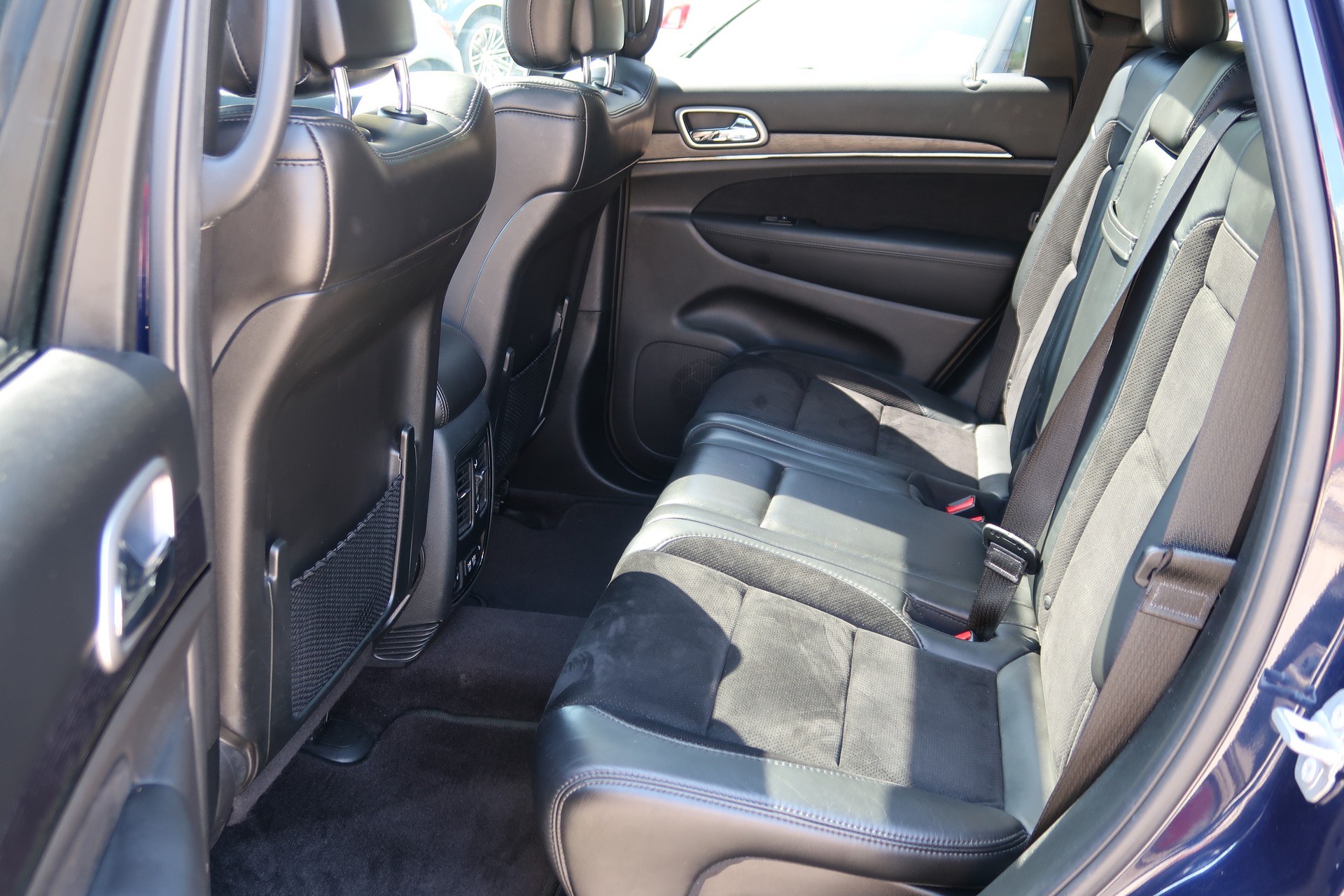 JEEP Grand Cherokee 3.0 CRD S Automatic-image-11