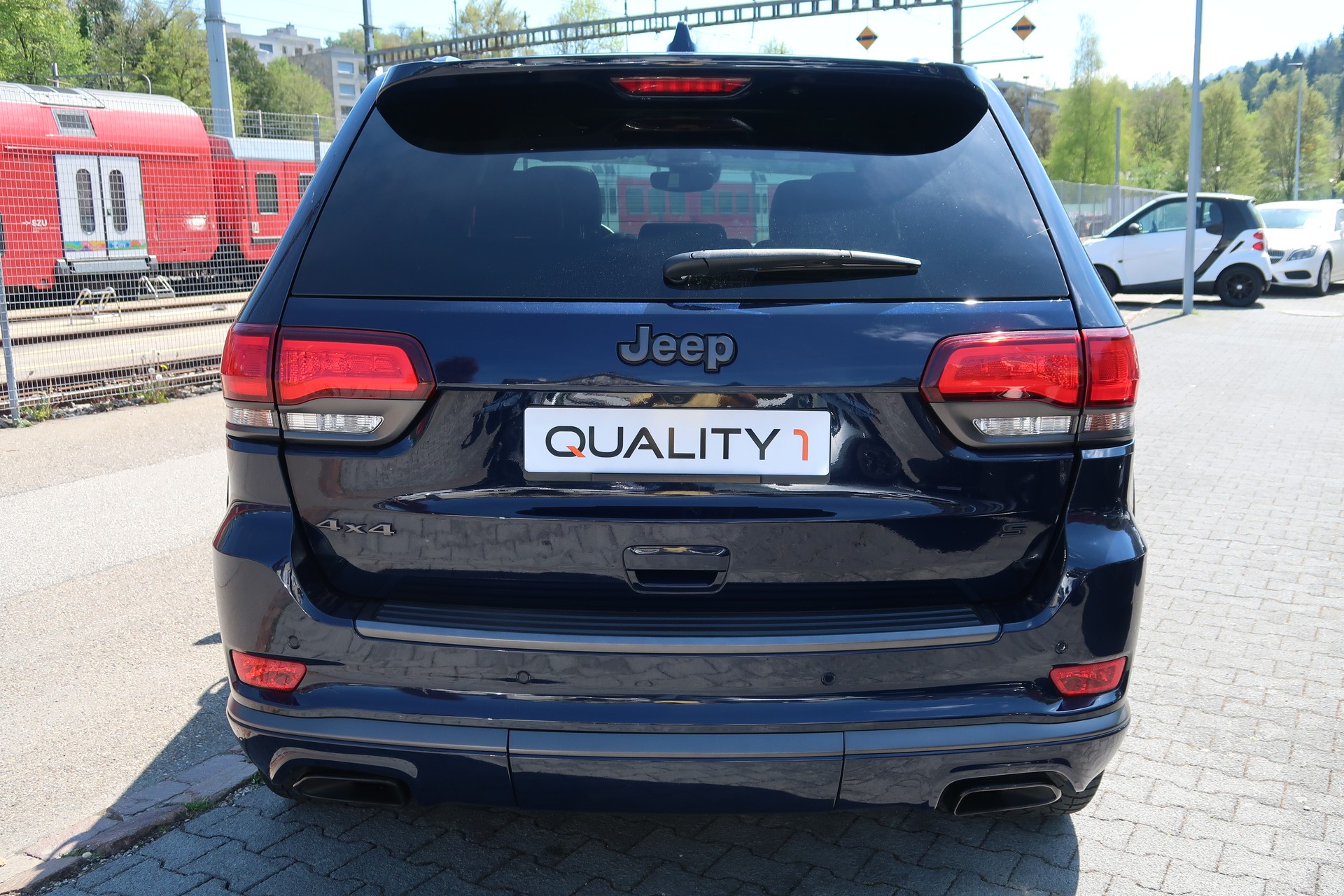 JEEP Grand Cherokee 3.0 CRD S Automatic-image-5