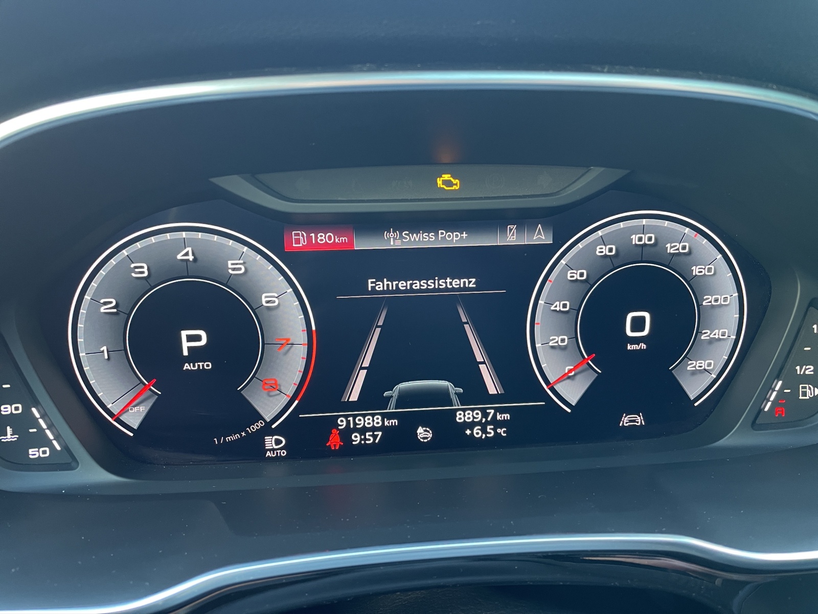 AUDI Q3 Sportback 45 TFSI S line quattro S-tronic-image-10