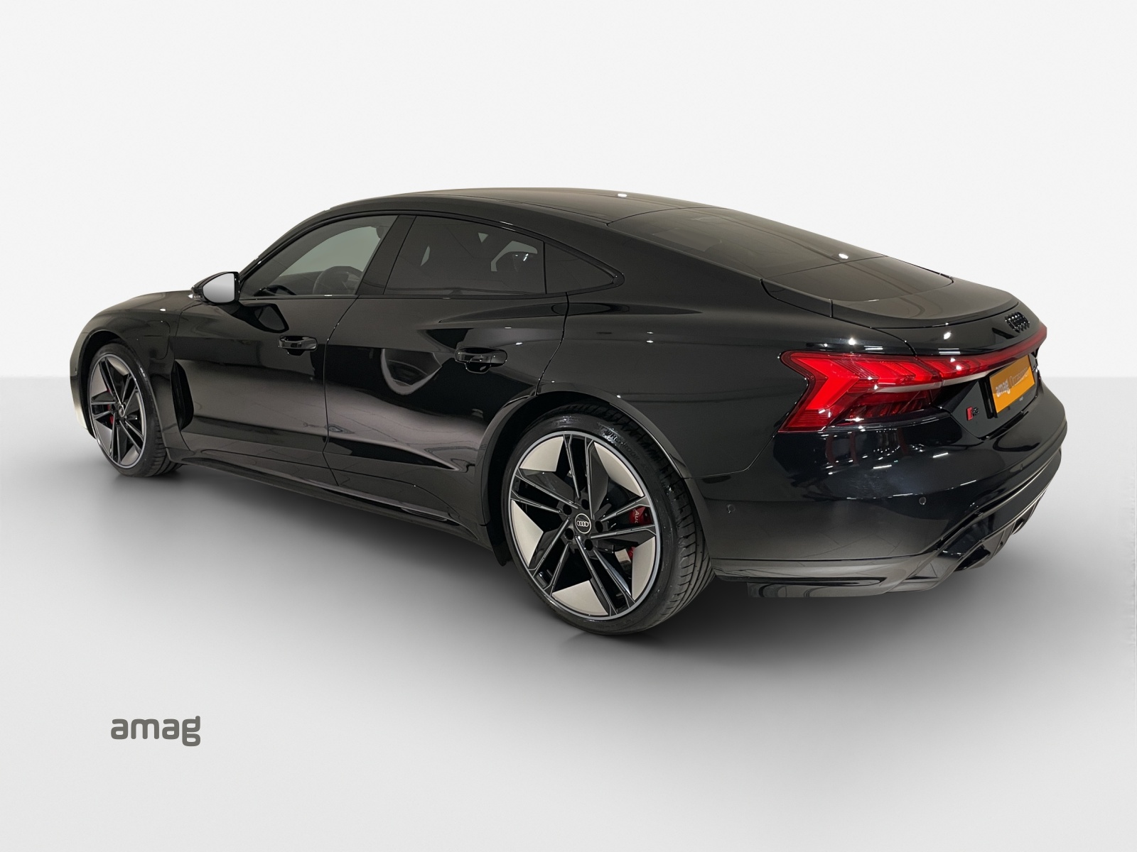 AUDI RS e-tron GT quattro-image-2