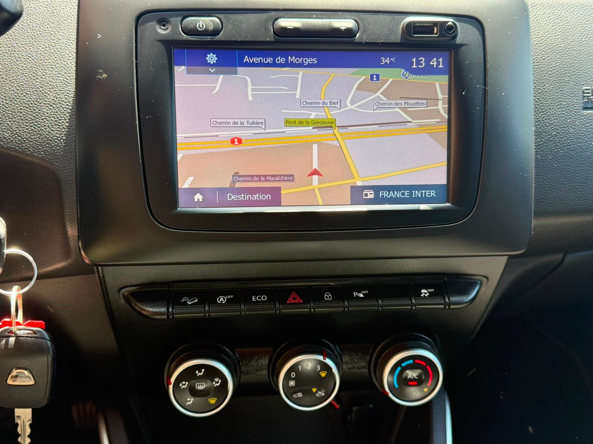 DACIA Duster TCe 125 Comfort 4x4-image-11