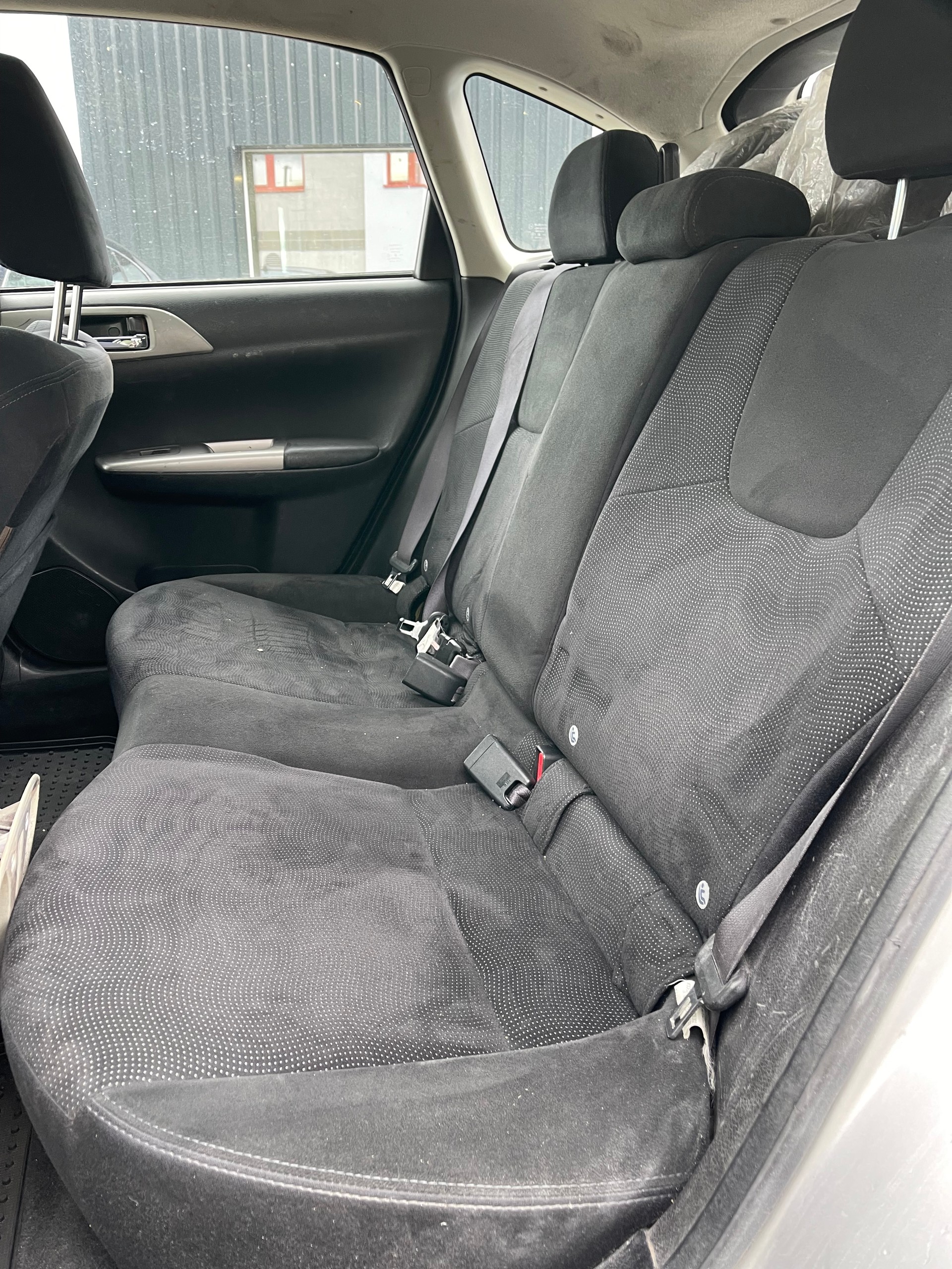 SUBARU Impreza 1.5R Swiss-image-11