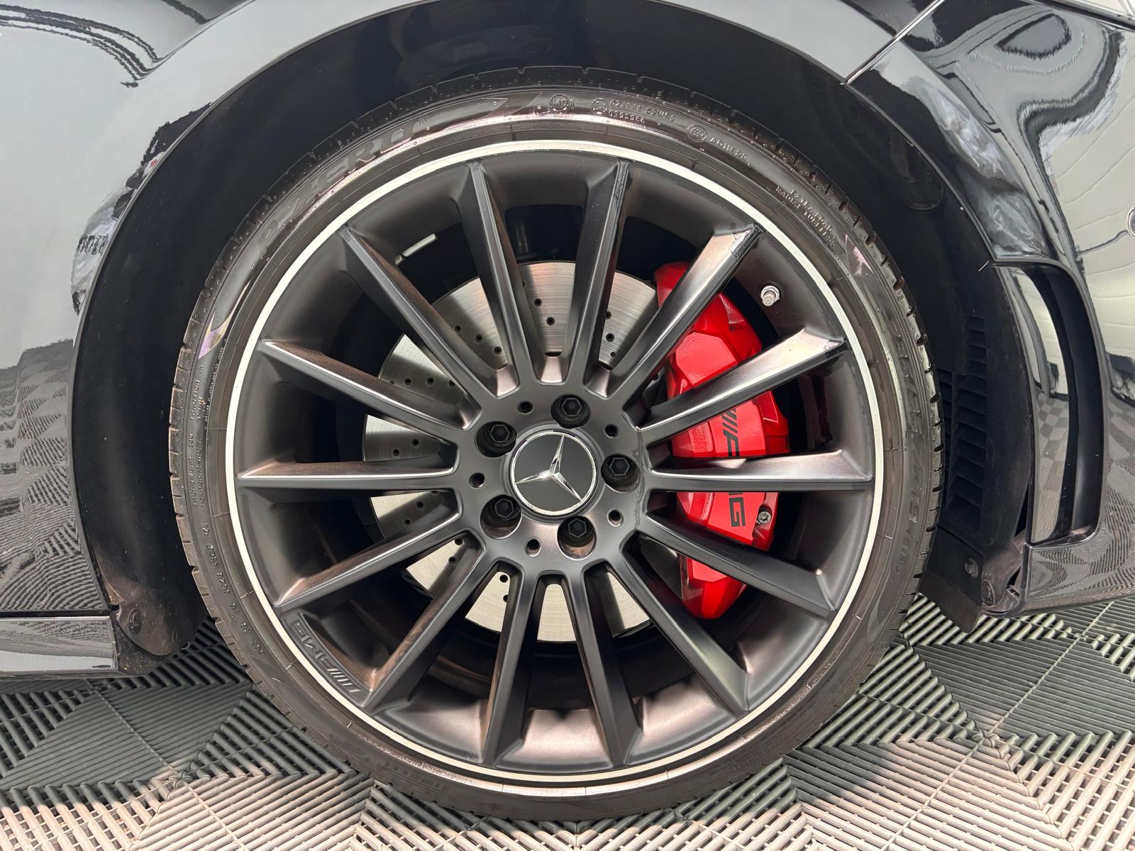 MERCEDES-BENZ A 35 AMG 4Matic Speedshift-image-29