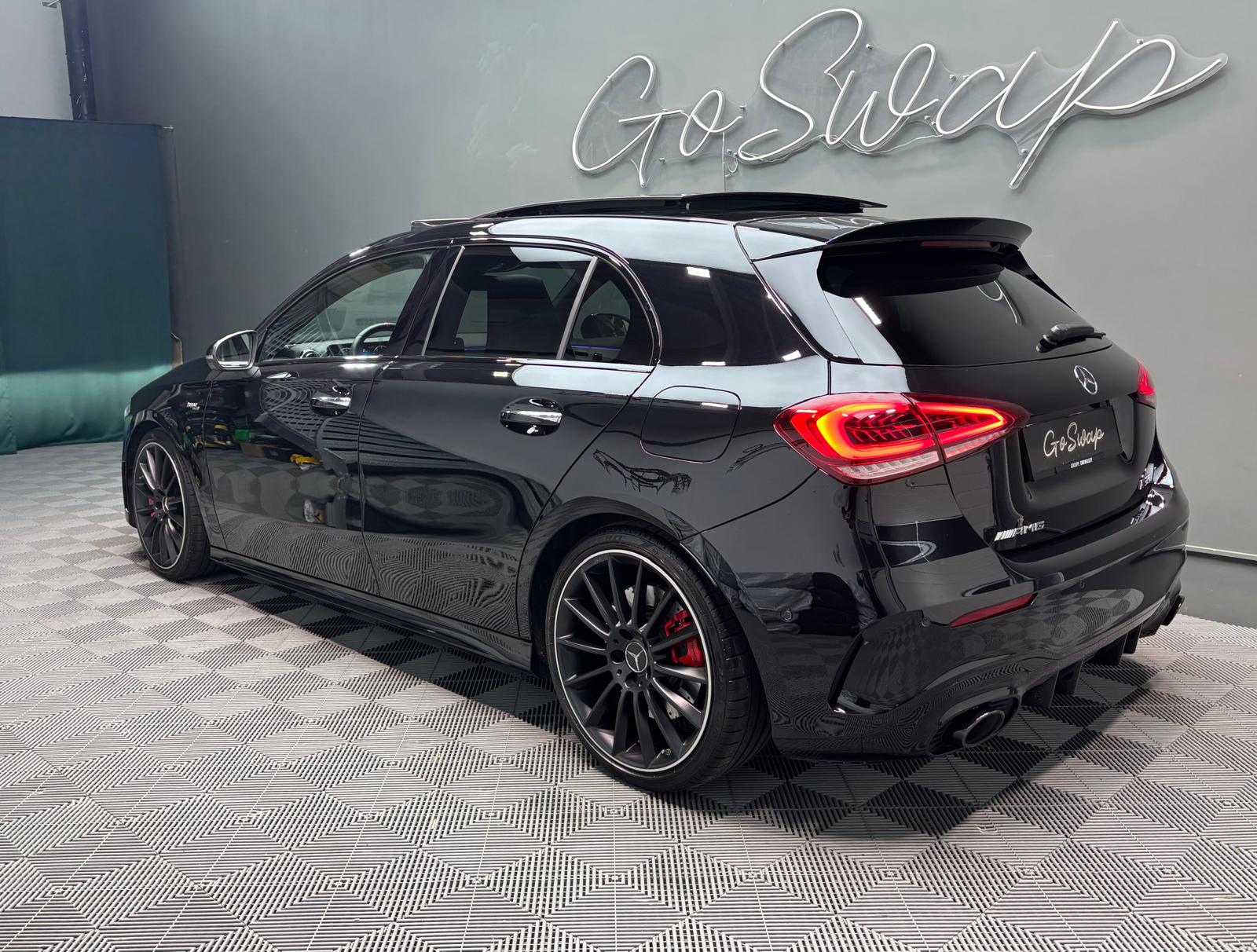 MERCEDES-BENZ A 35 AMG 4Matic Speedshift-image-9