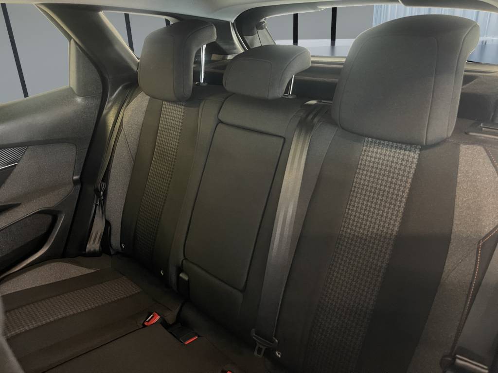 PEUGEOT 3008 1.5 BlueHDi Active Pack-image-8