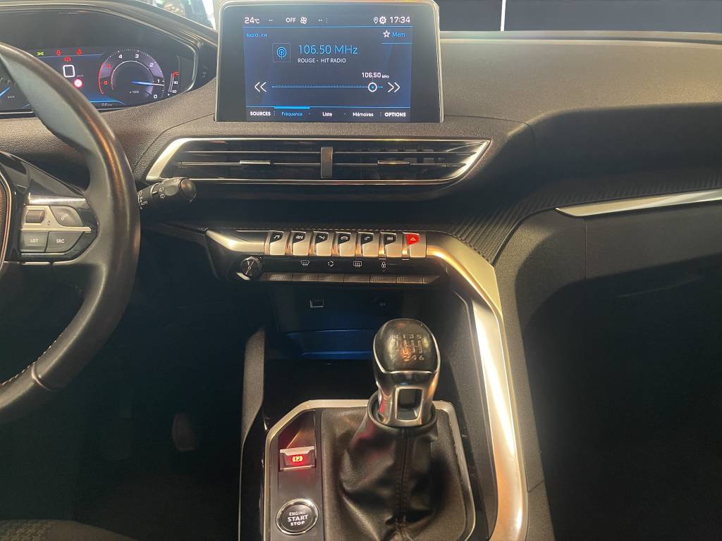 PEUGEOT 3008 1.5 BlueHDi Active Pack-image-6