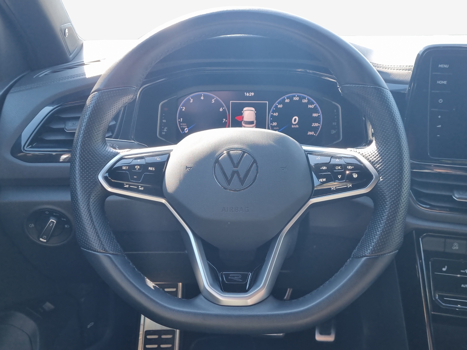 VW T-Roc 1.5 TSI EVO R-Line DSG-image-9