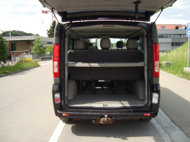 RENAULT Trafic 2.0 dCi 115 2.7t L1H1 Generation-image-12