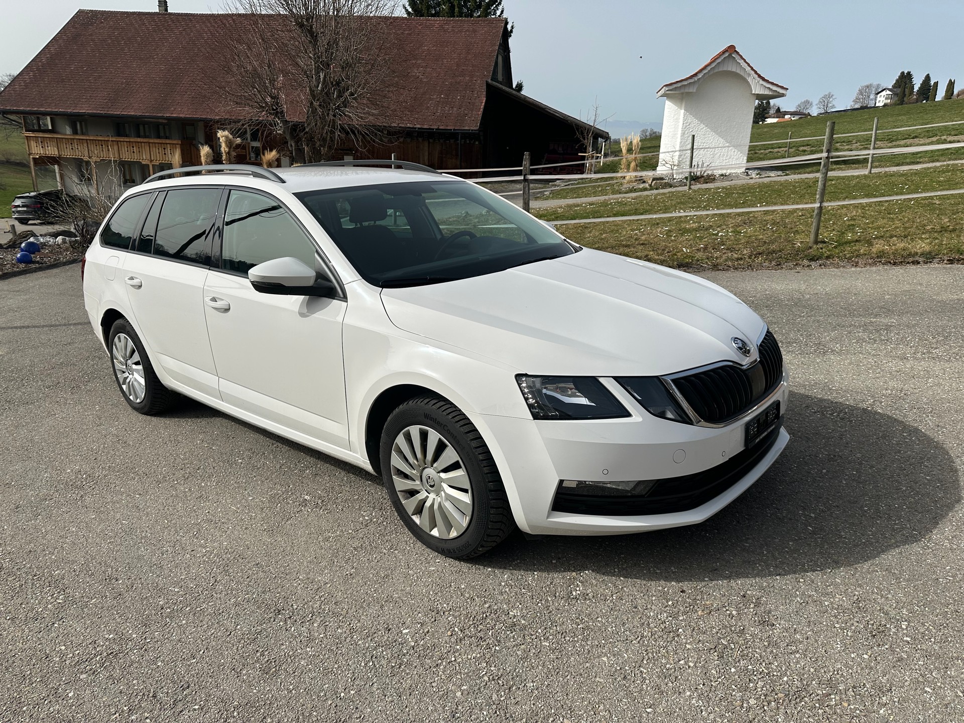 SKODA 2.0 TDI 184 Ambition 4x4 DSG-image-1