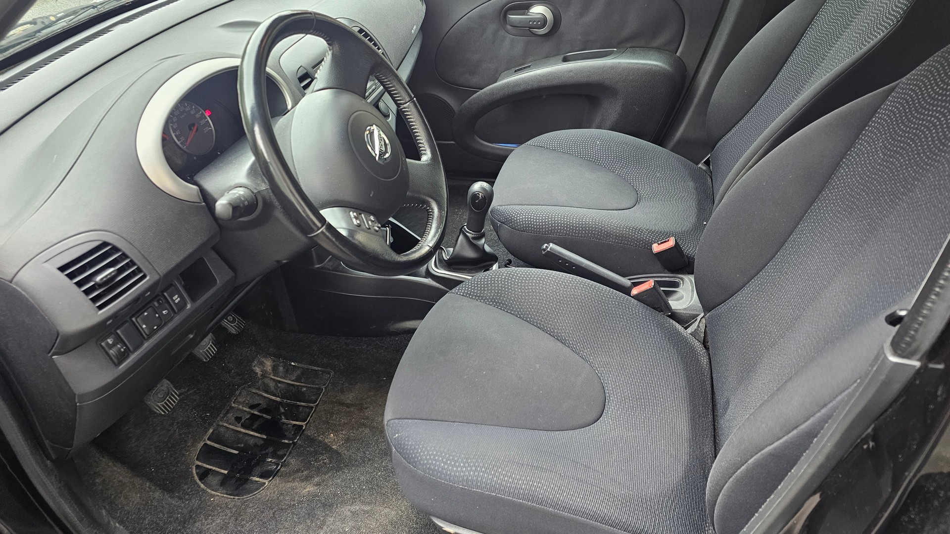 NISSAN Micra 1.4 acenta-image-9