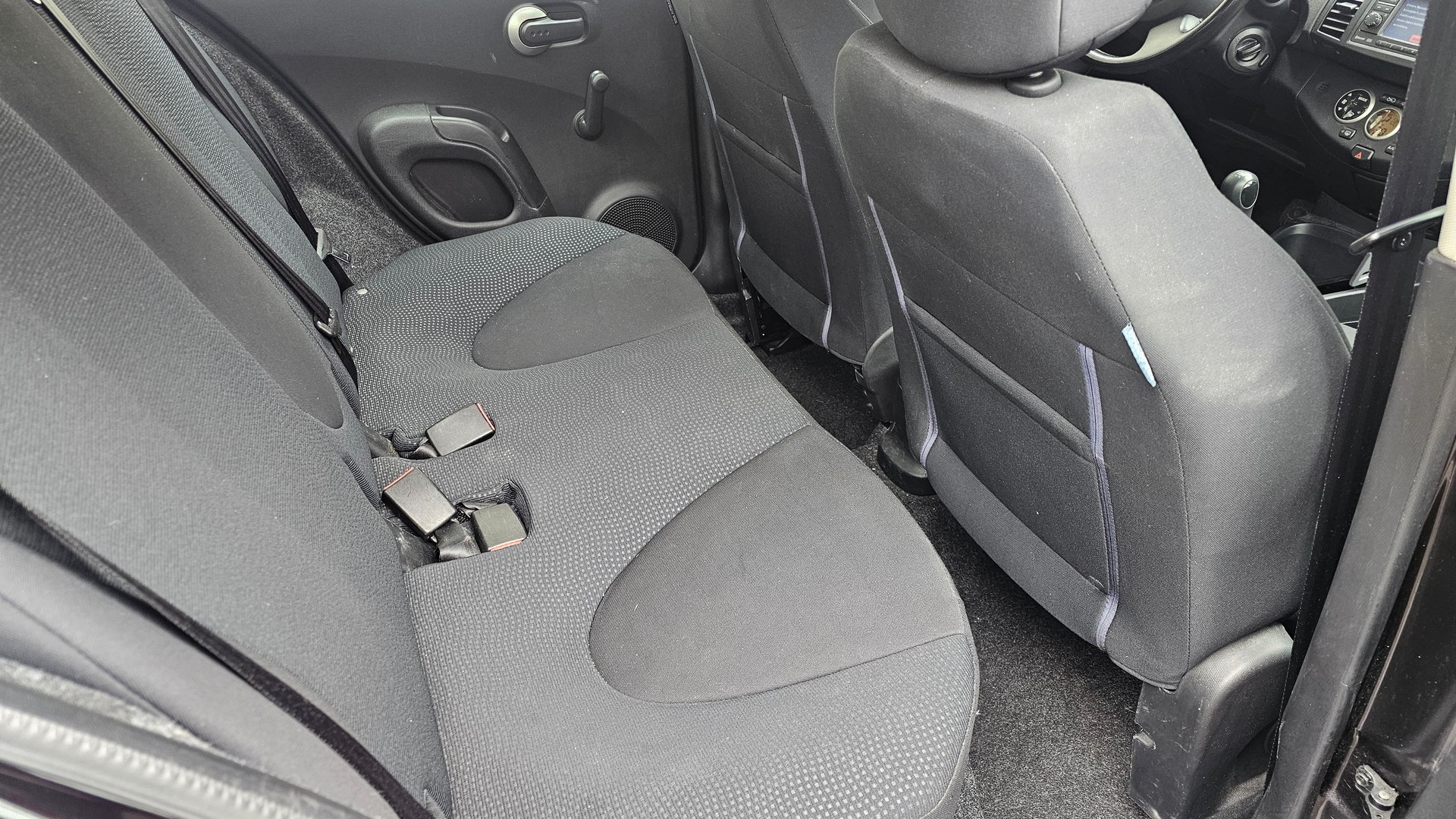NISSAN Micra 1.4 acenta-image-6