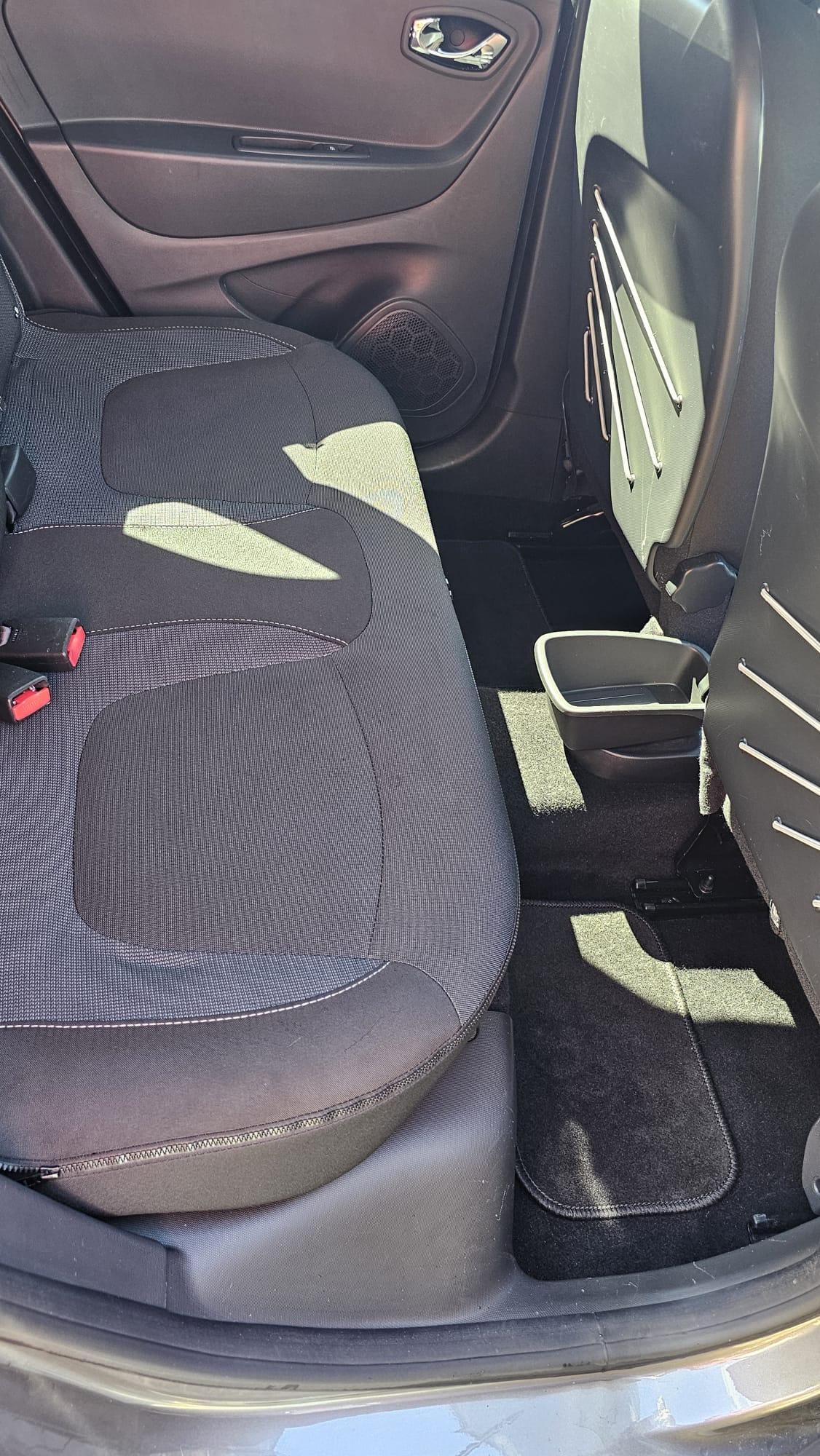 RENAULT Captur 1.2 T 16V Dynamique EDC-image-5