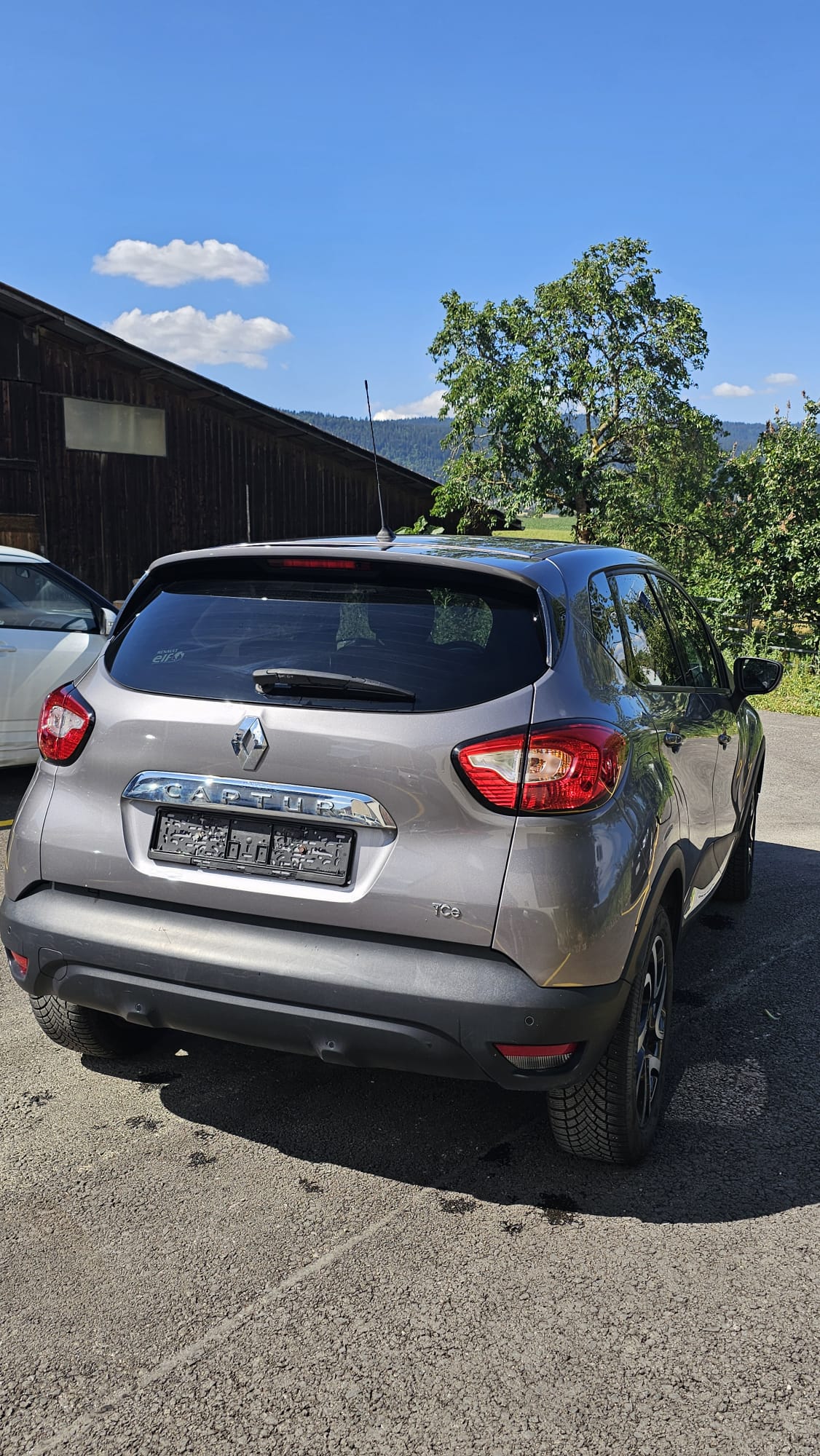 RENAULT Captur 1.2 T 16V Dynamique EDC-image-2