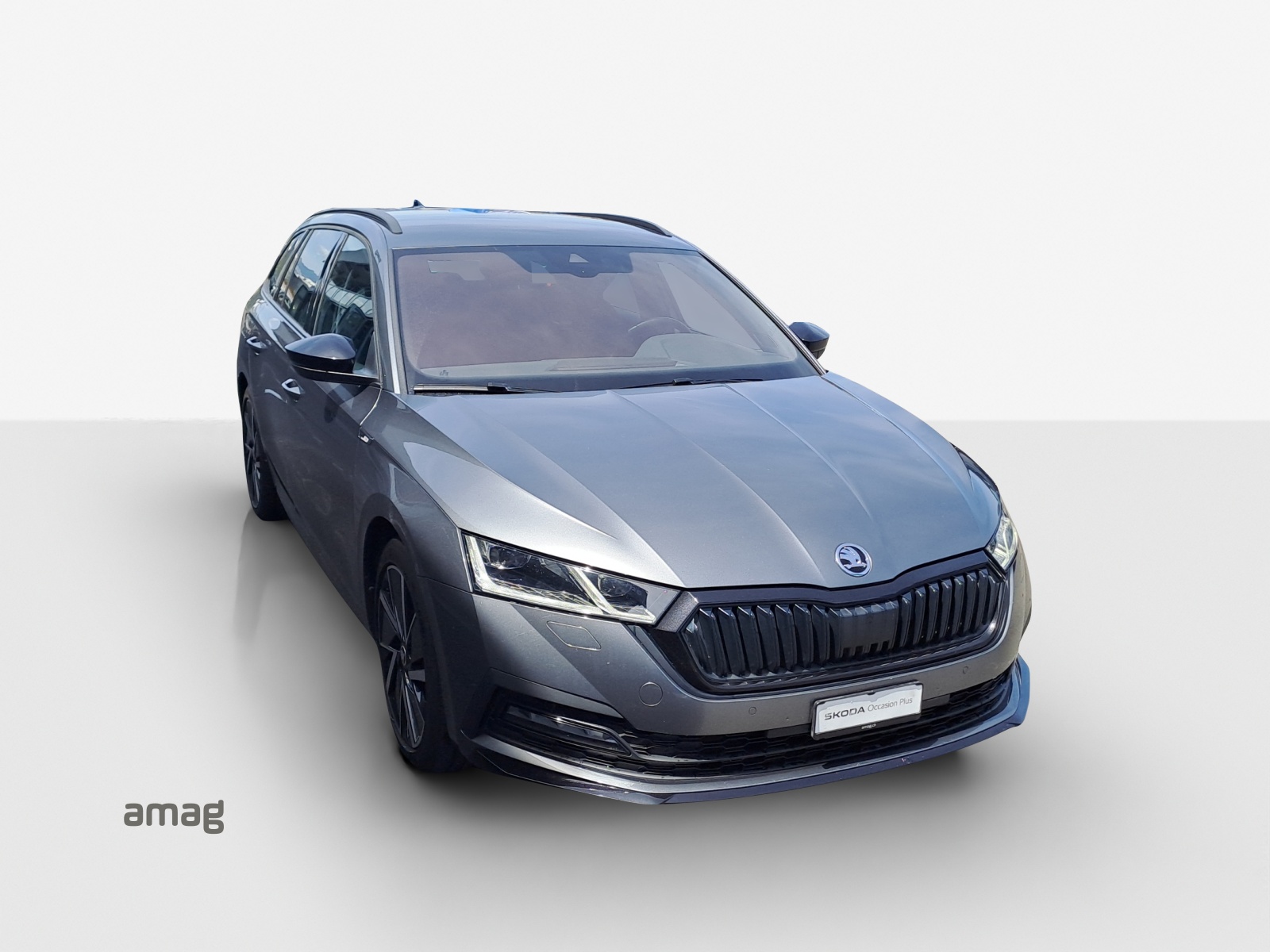 SKODA Octavia Combi 2.0 TSI SportLine DSG 4x4-image-15