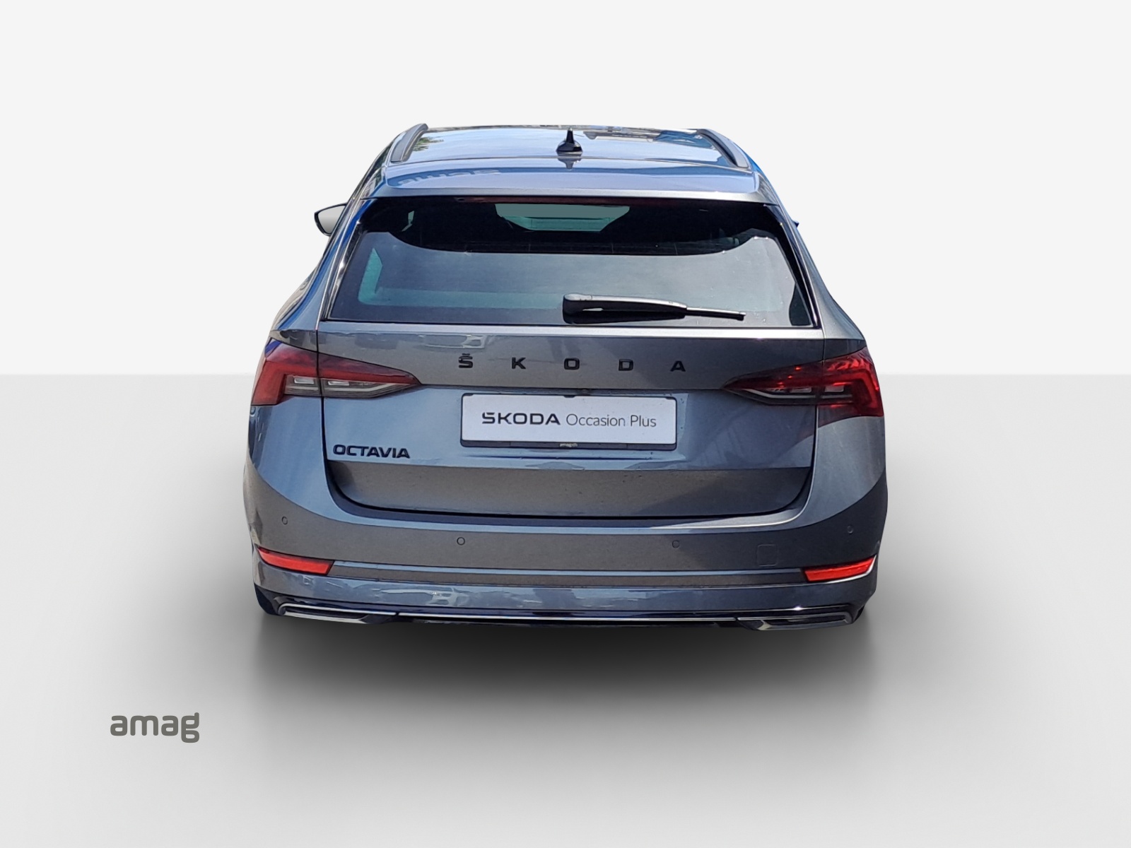 SKODA Octavia Combi 2.0 TSI SportLine DSG 4x4-image-3