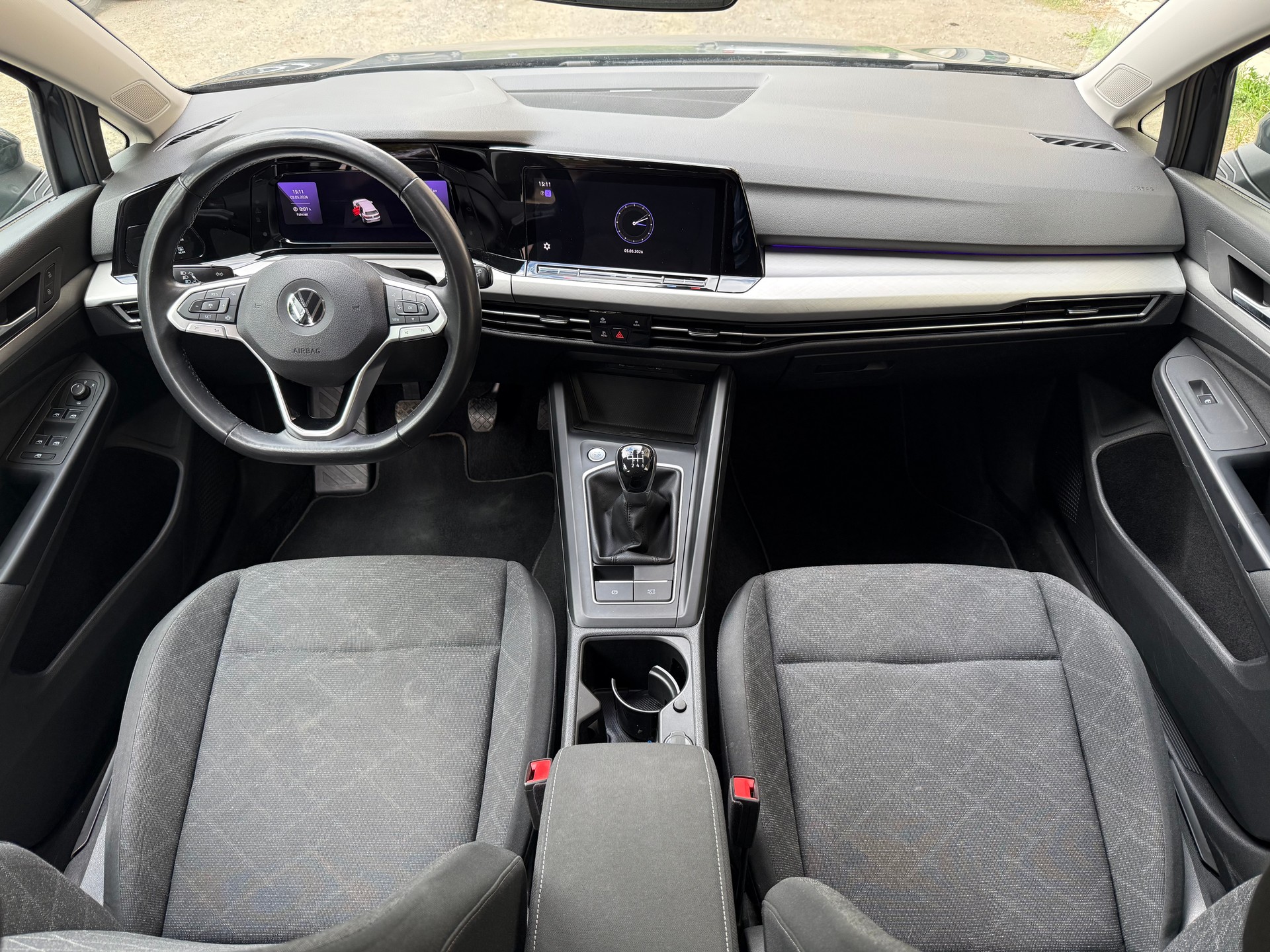 VW Golf 1.5 TSI ACT Life-image-10
