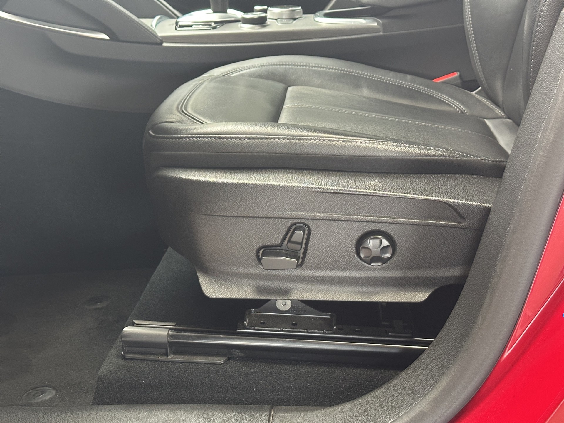 ALFA ROMEO Stelvio 2.0 TI Q4-image-9