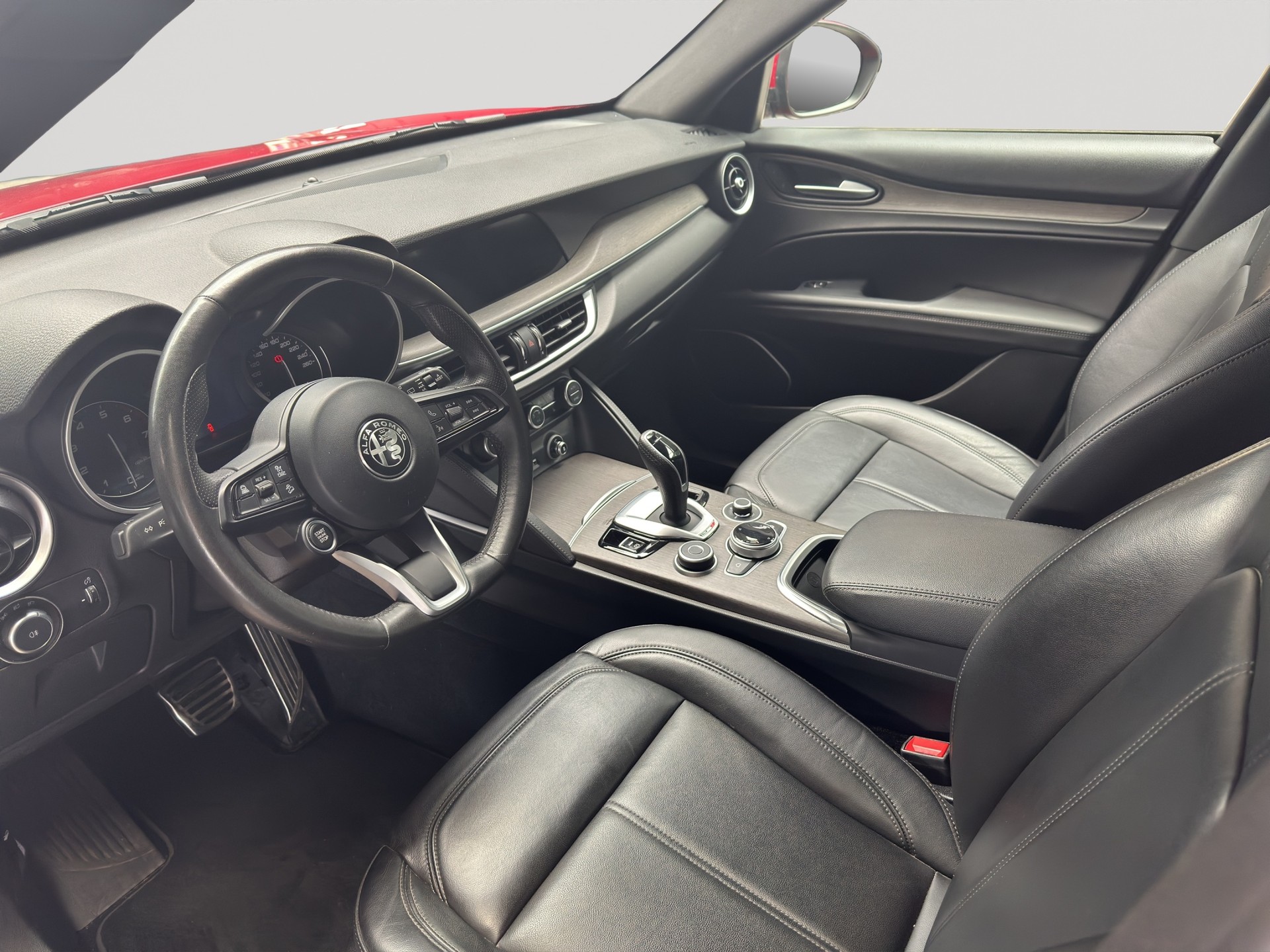 ALFA ROMEO Stelvio 2.0 TI Q4-image-6