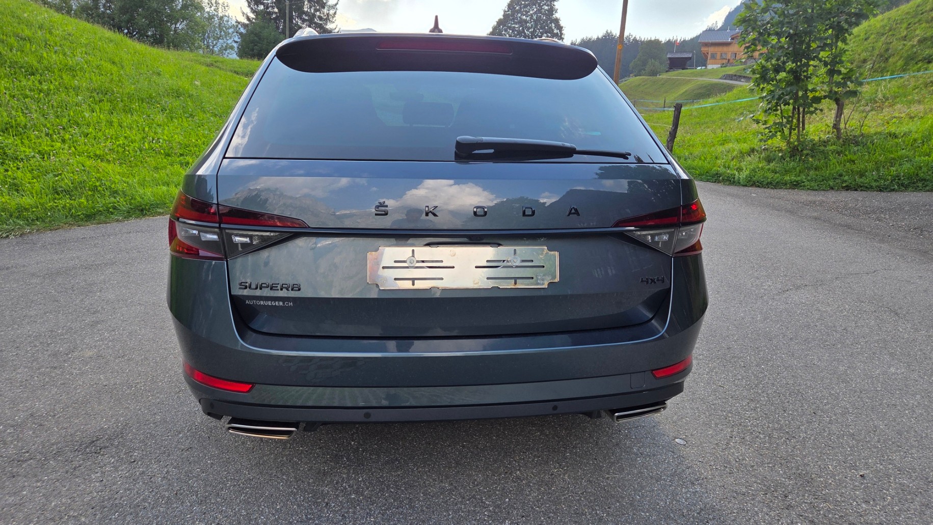 SKODA 2.0 TSI SportLine 4x4 DSG-image-5