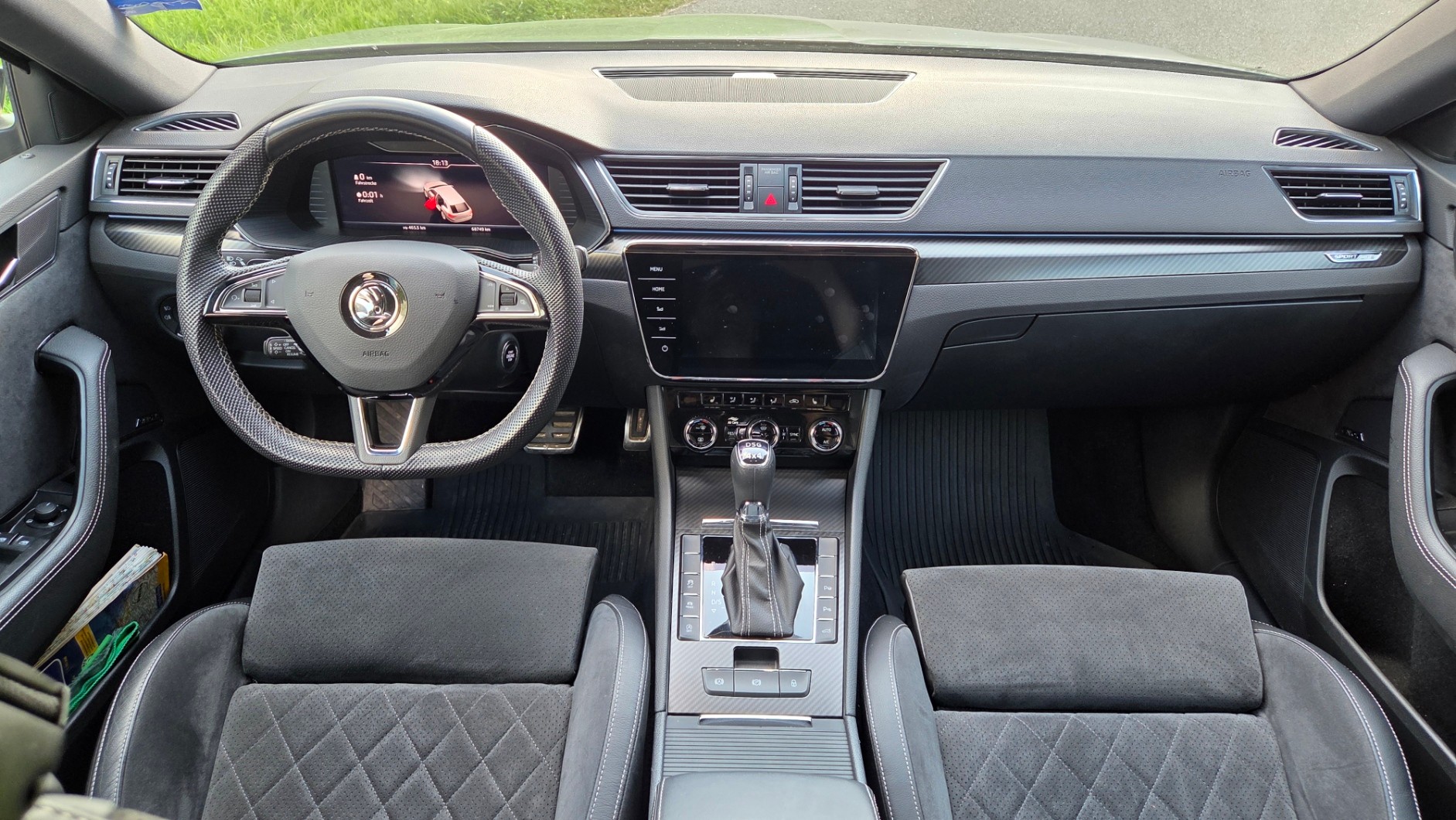 SKODA 2.0 TSI SportLine 4x4 DSG-image-9