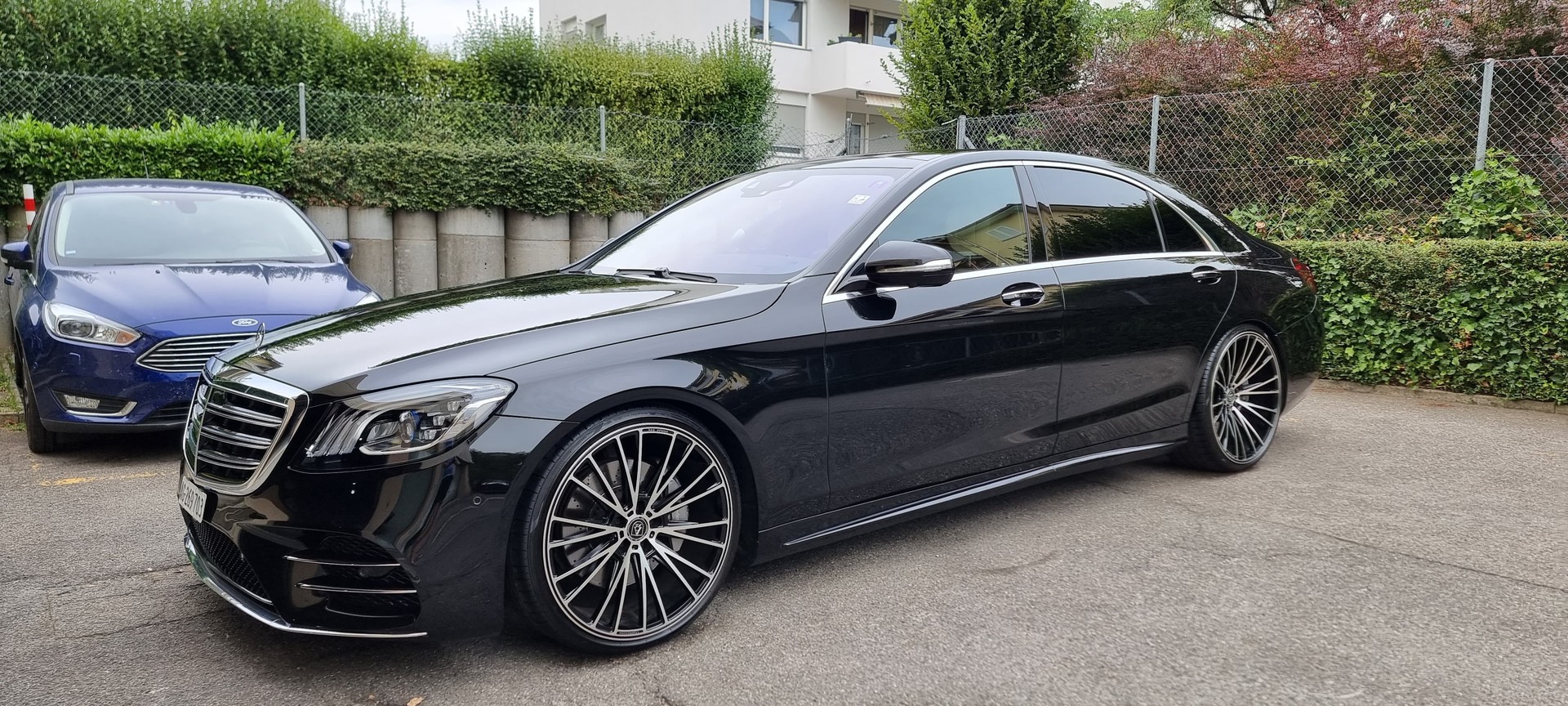 MERCEDES-BENZ S 400 d AMG Line 4matic lang-image-4