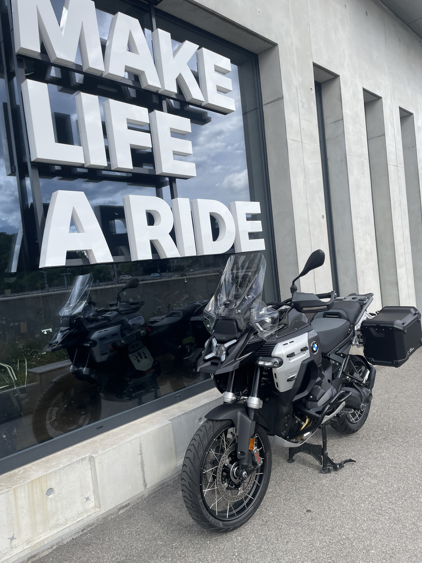BMW R 1300 GS Adventure ASA