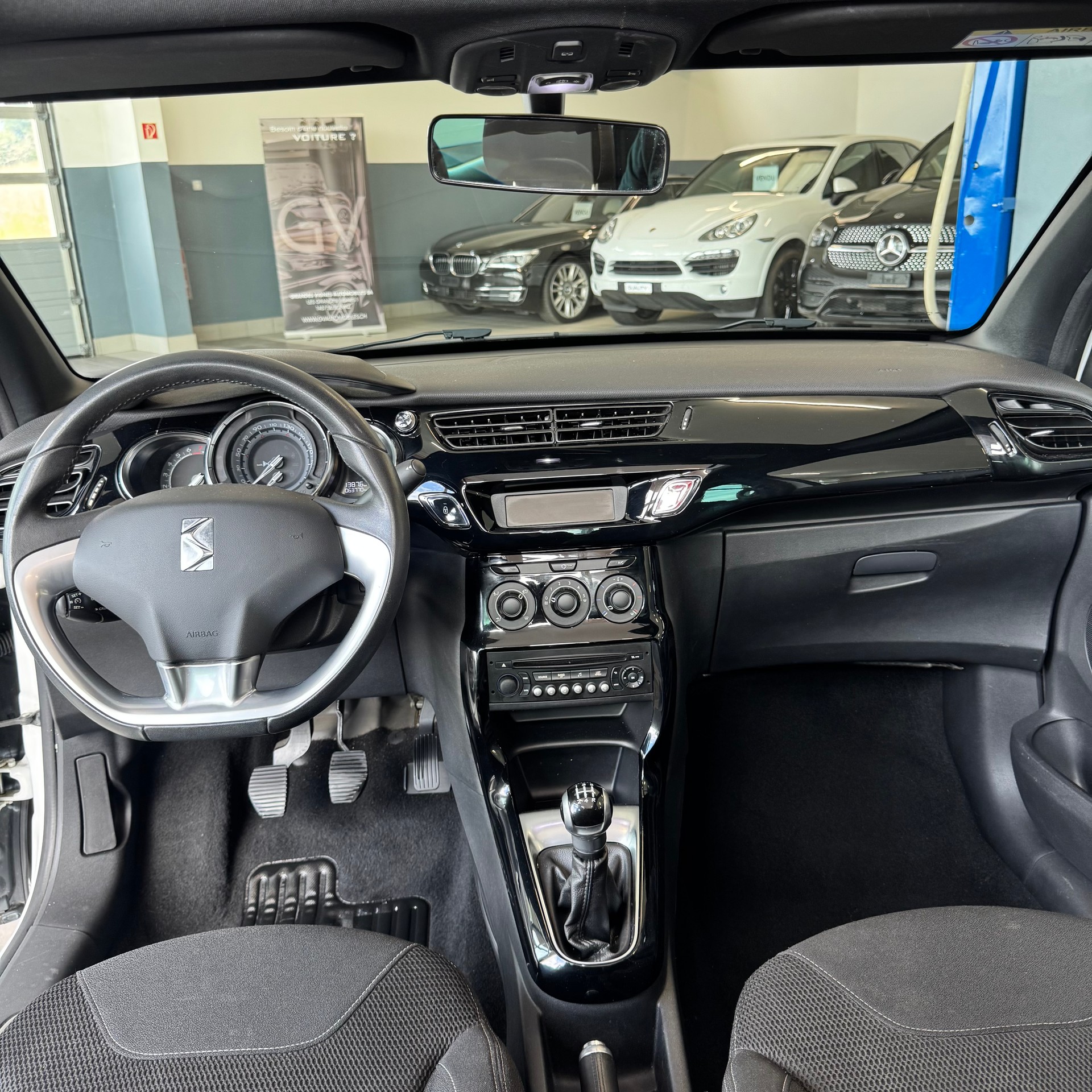 DS AUTOMOBILES DS 3 Cabrio 1.2 PureTech SO Chic-image-10