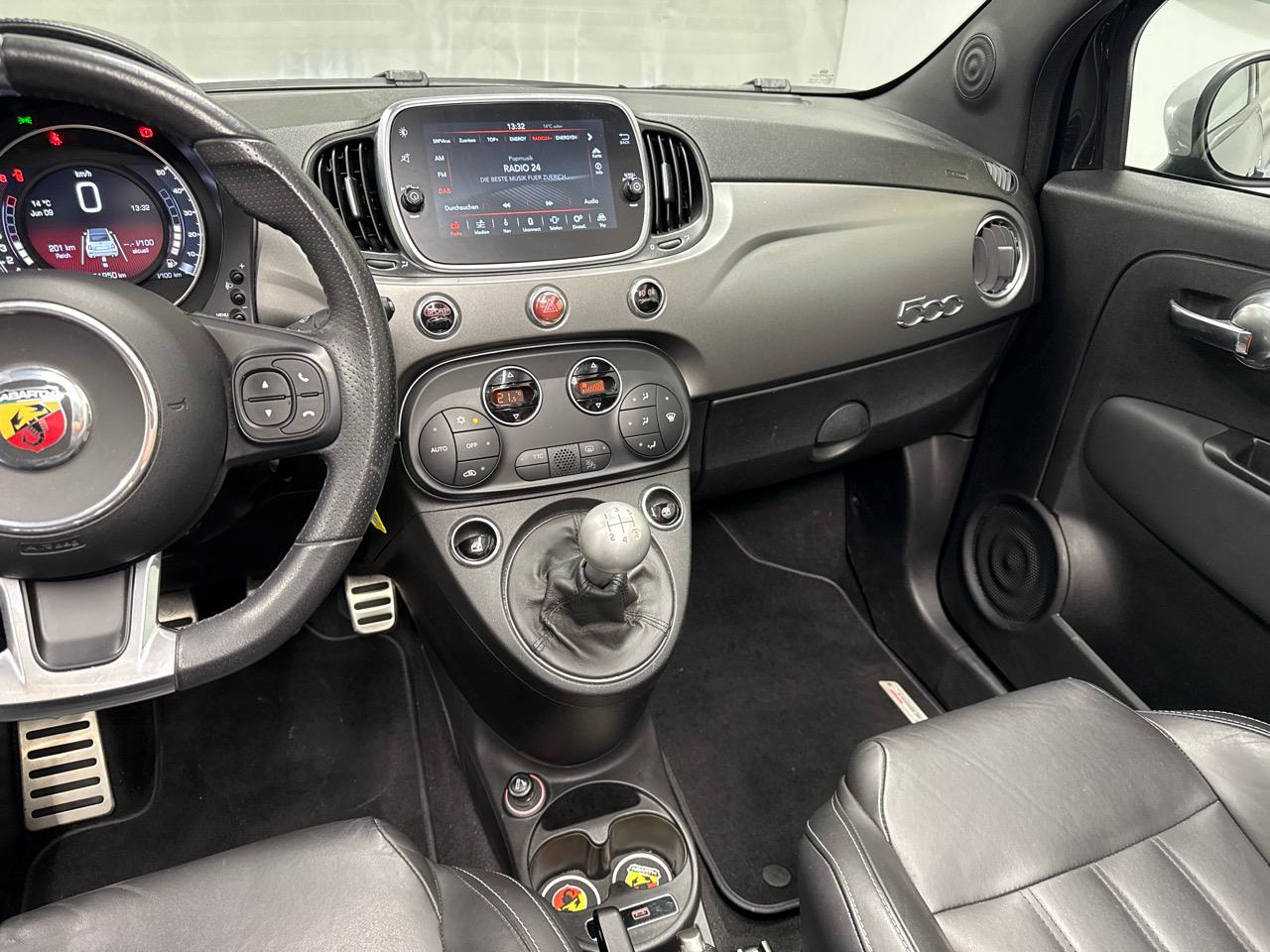 FIAT 595 1.4 16V Turbo Abarth Turismo-image-4