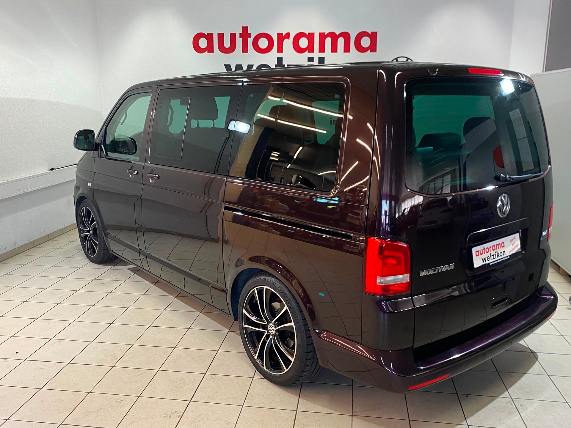 VW T5 Multivan 2.0 TDI CR Comfortline DSG-showroom-element-2