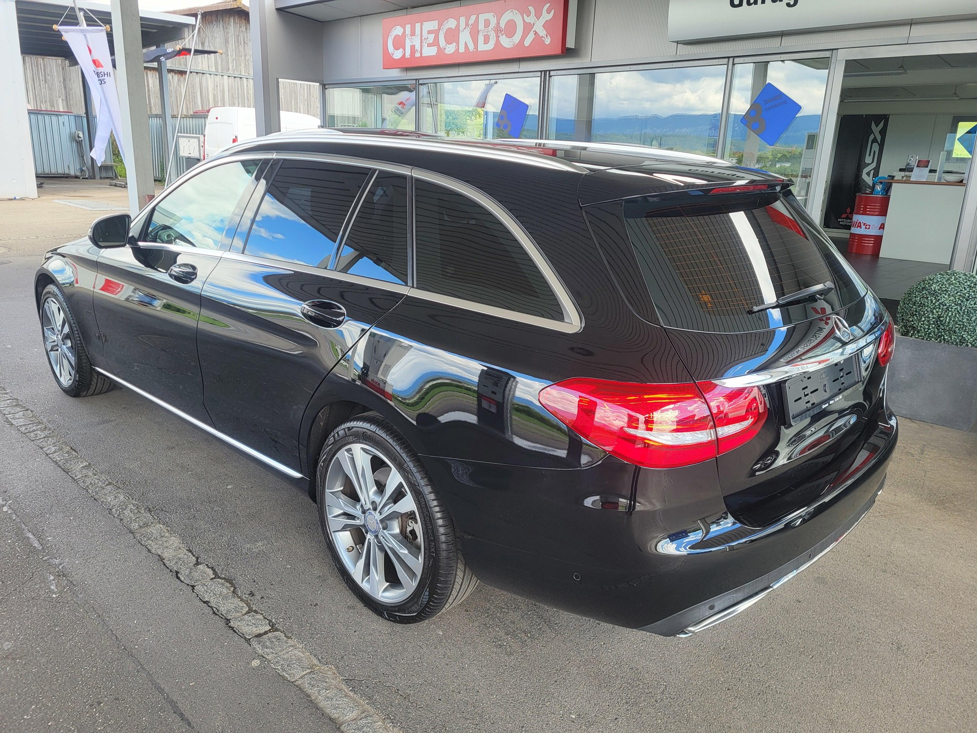 MERCEDES-BENZ C 200 Exclusive Kombi-image-4