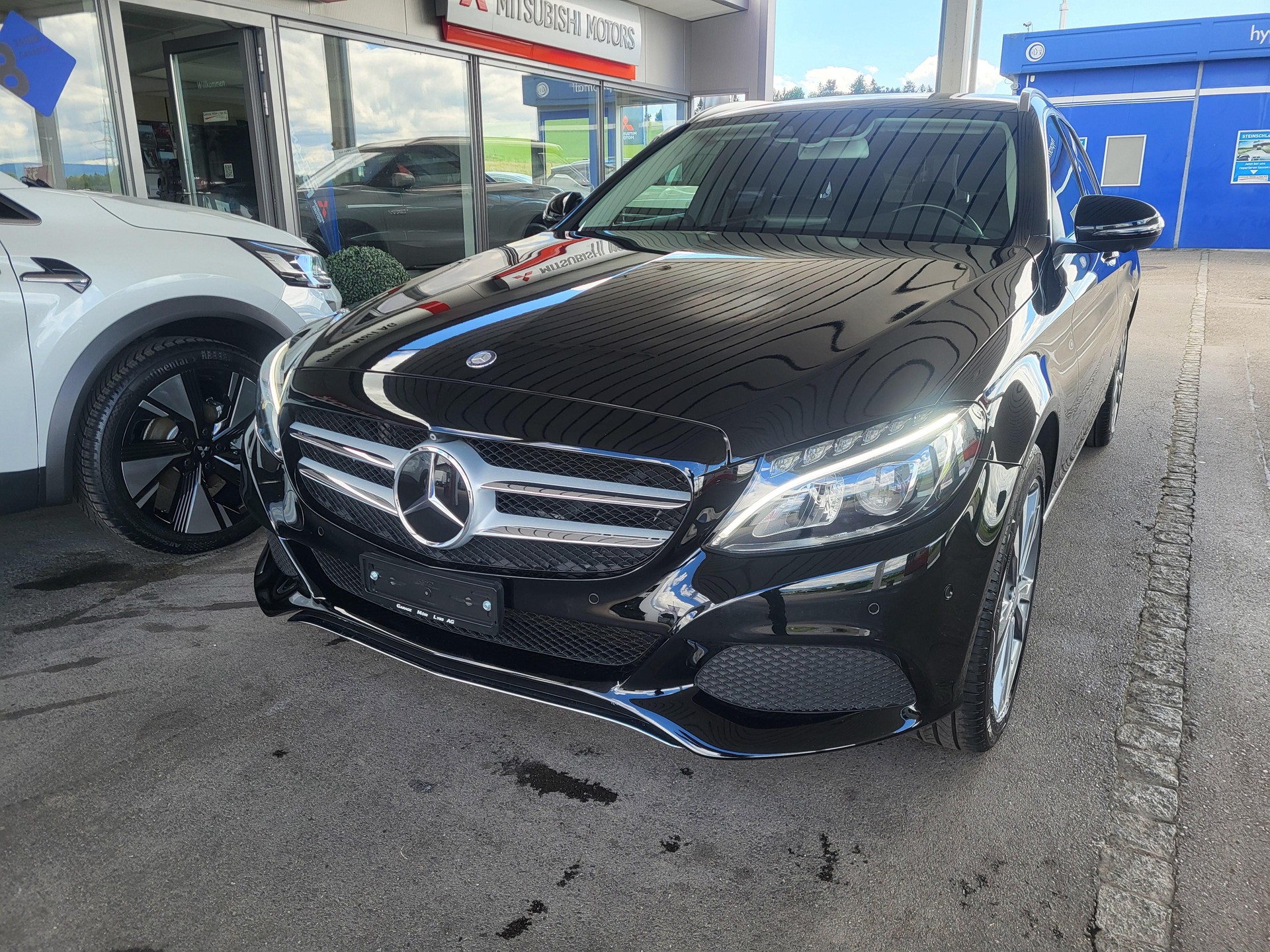 MERCEDES-BENZ C 200 Exclusive Kombi-image-2